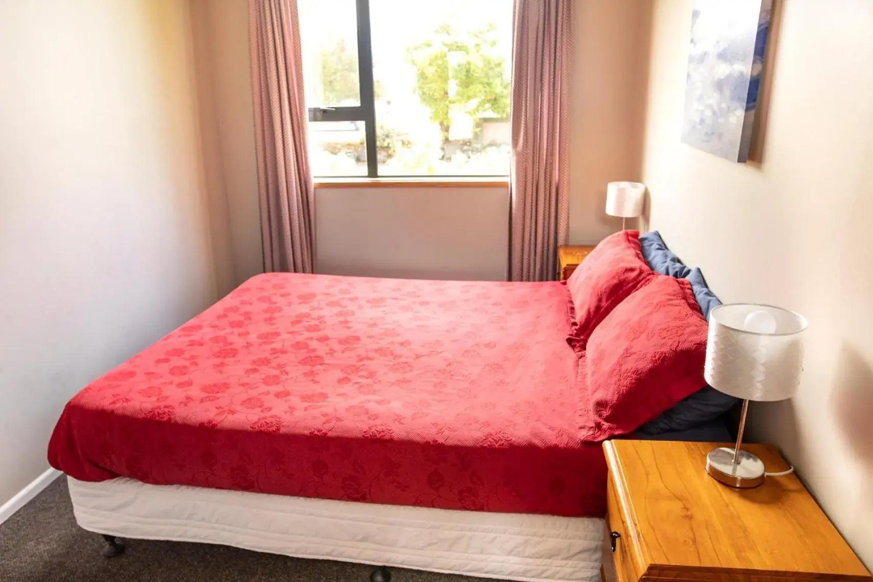 Double Room with Shared Bathroom in Dusky Lodge Double Room with Shared Bathroom in Dusky Lodge