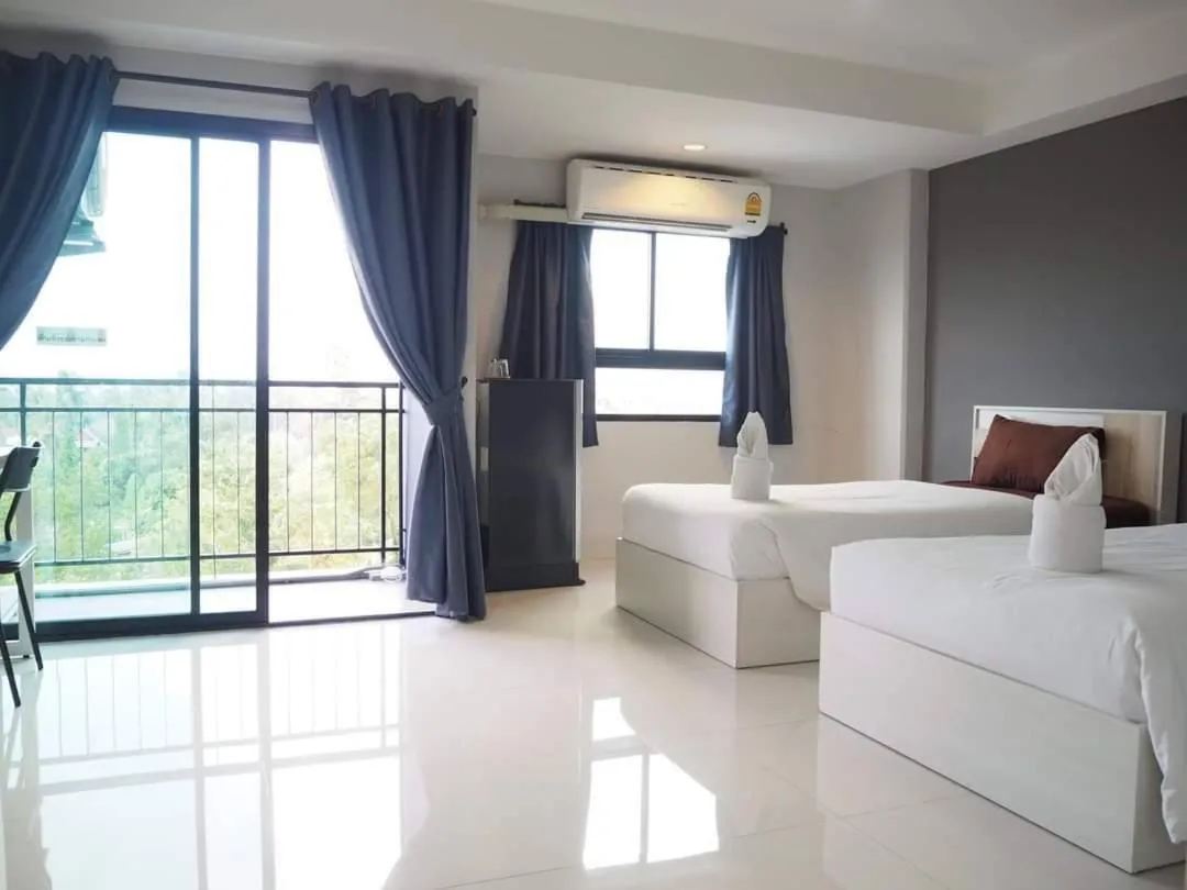 Bed in Ploen Ploen Residence