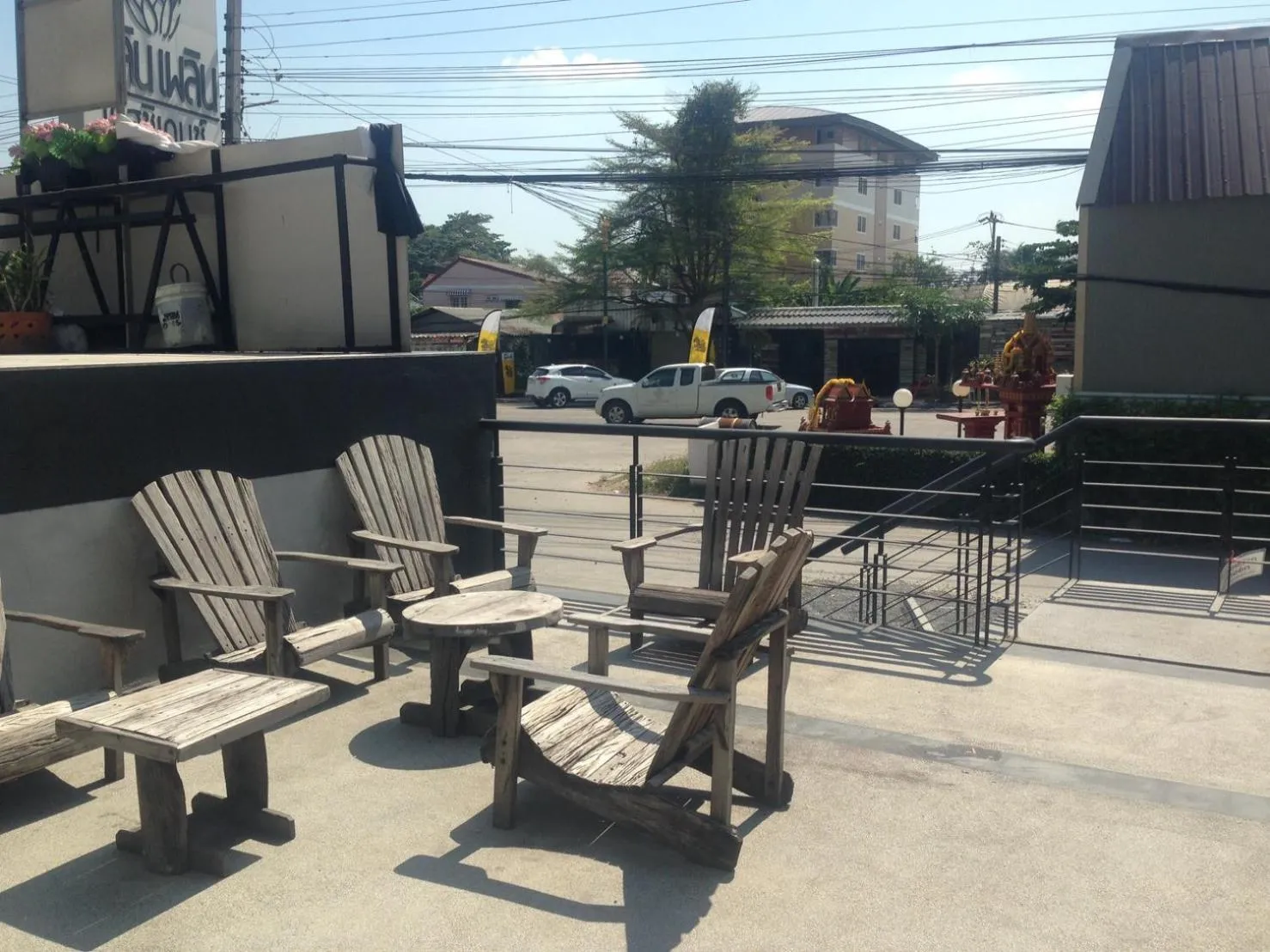 Facade/entrance in Ploen Ploen Residence