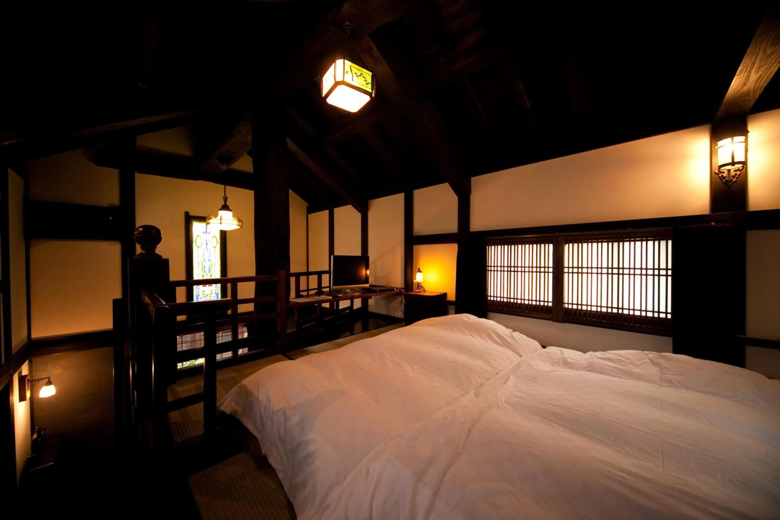 Photo of the whole room, Bed in Hatago Kayausagi