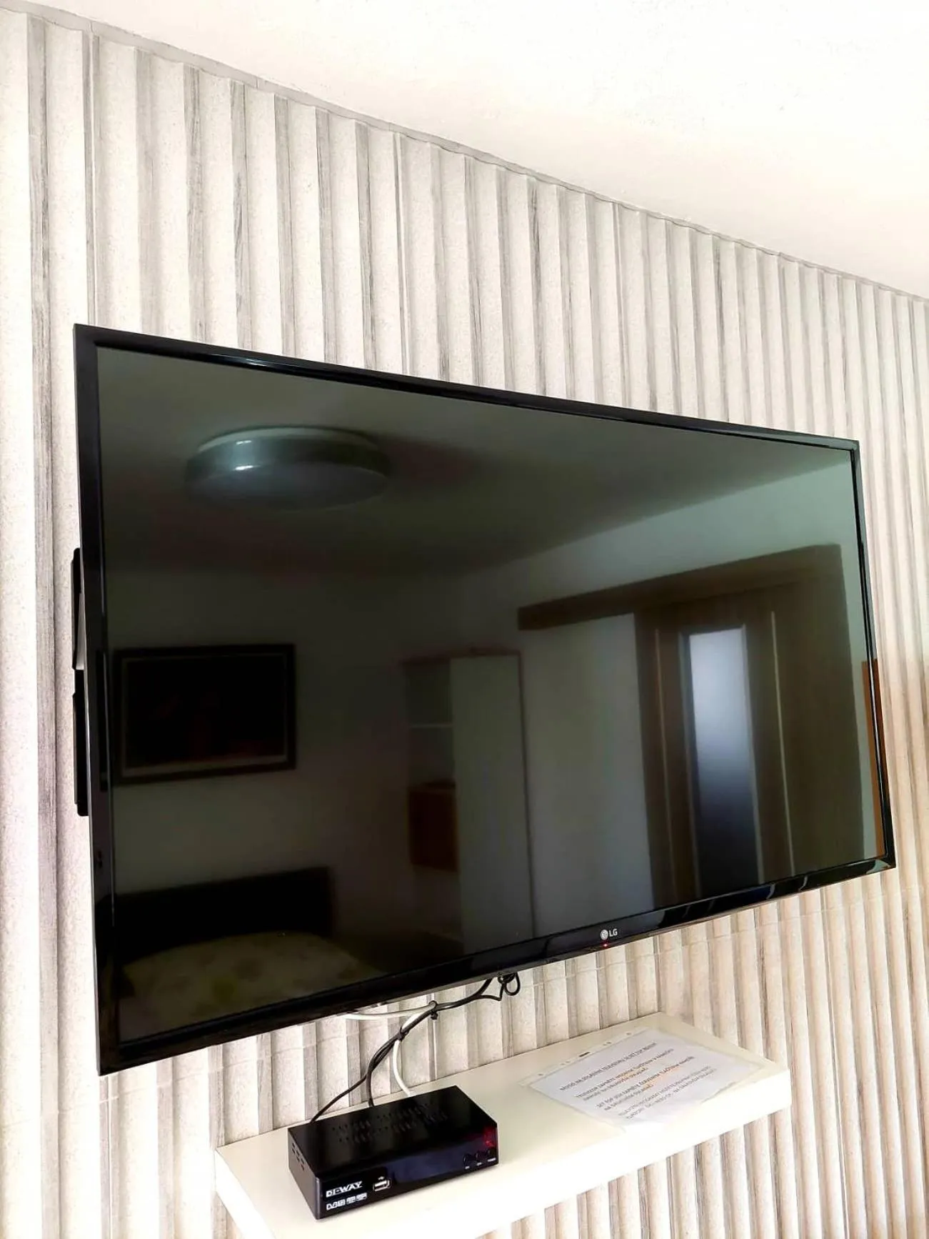 TV and multimedia in Hotel Olga