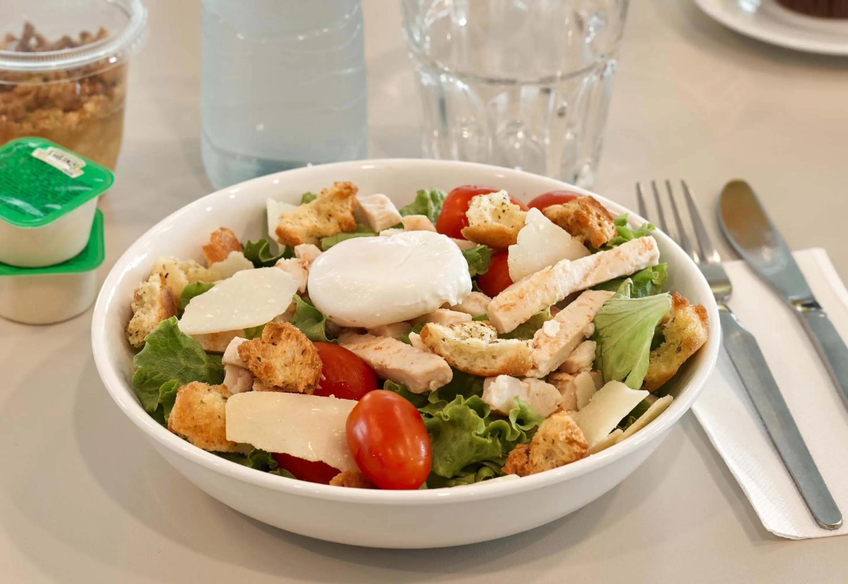 Food in B&B HOTEL près de Disneyland Paris