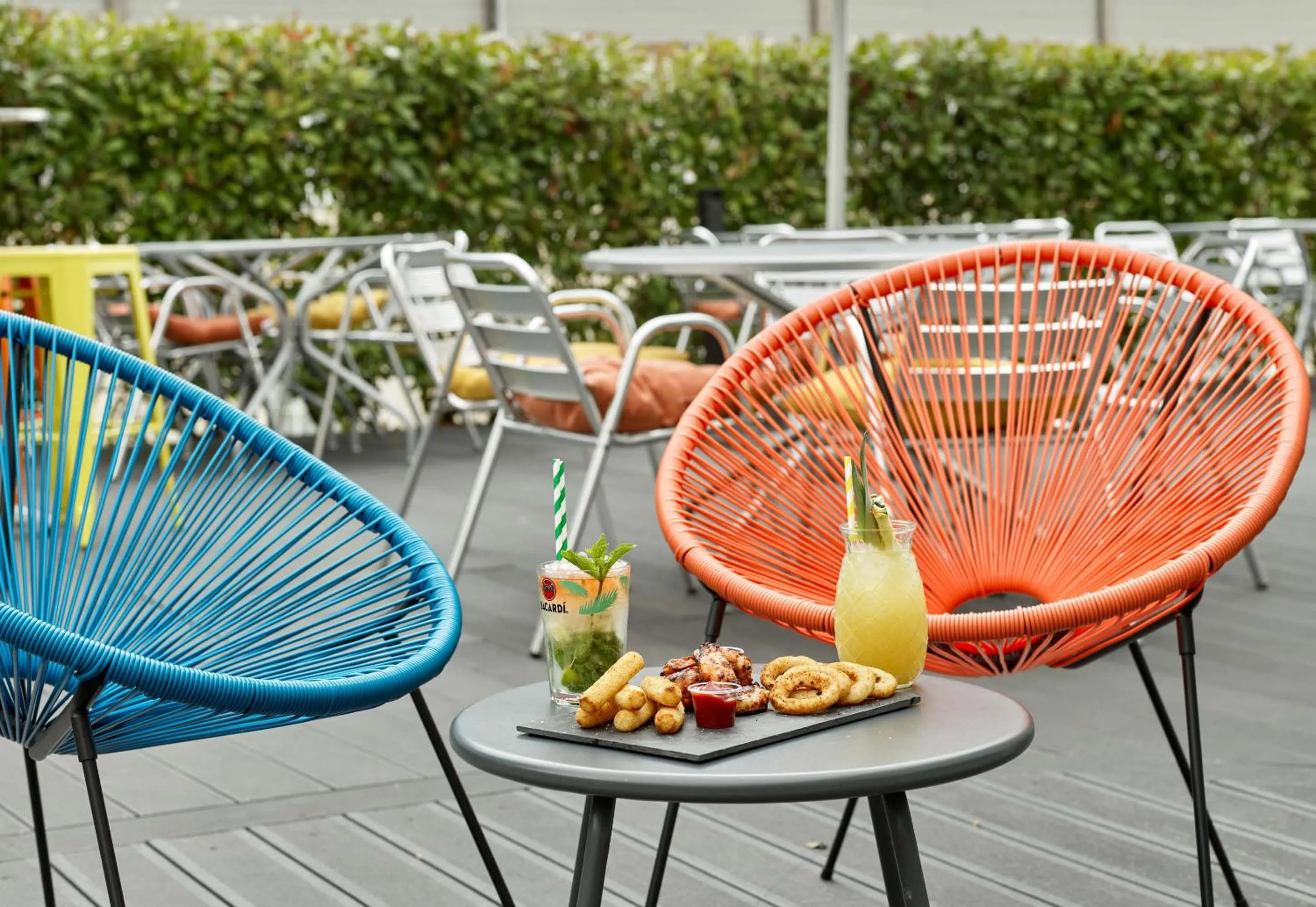 Patio in B&B HOTEL près de Disneyland Paris