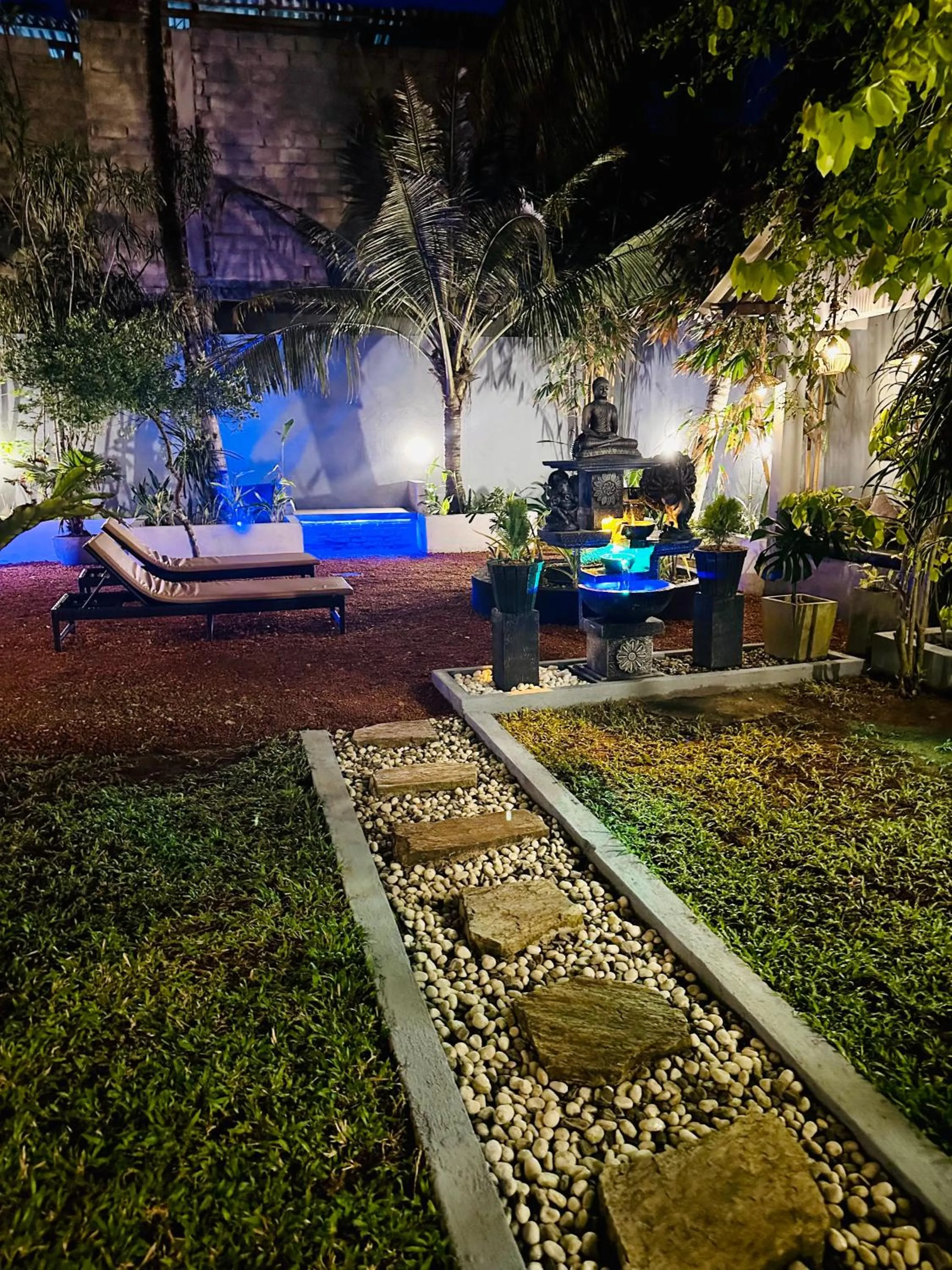 Night in Cocoplant Surf Inn