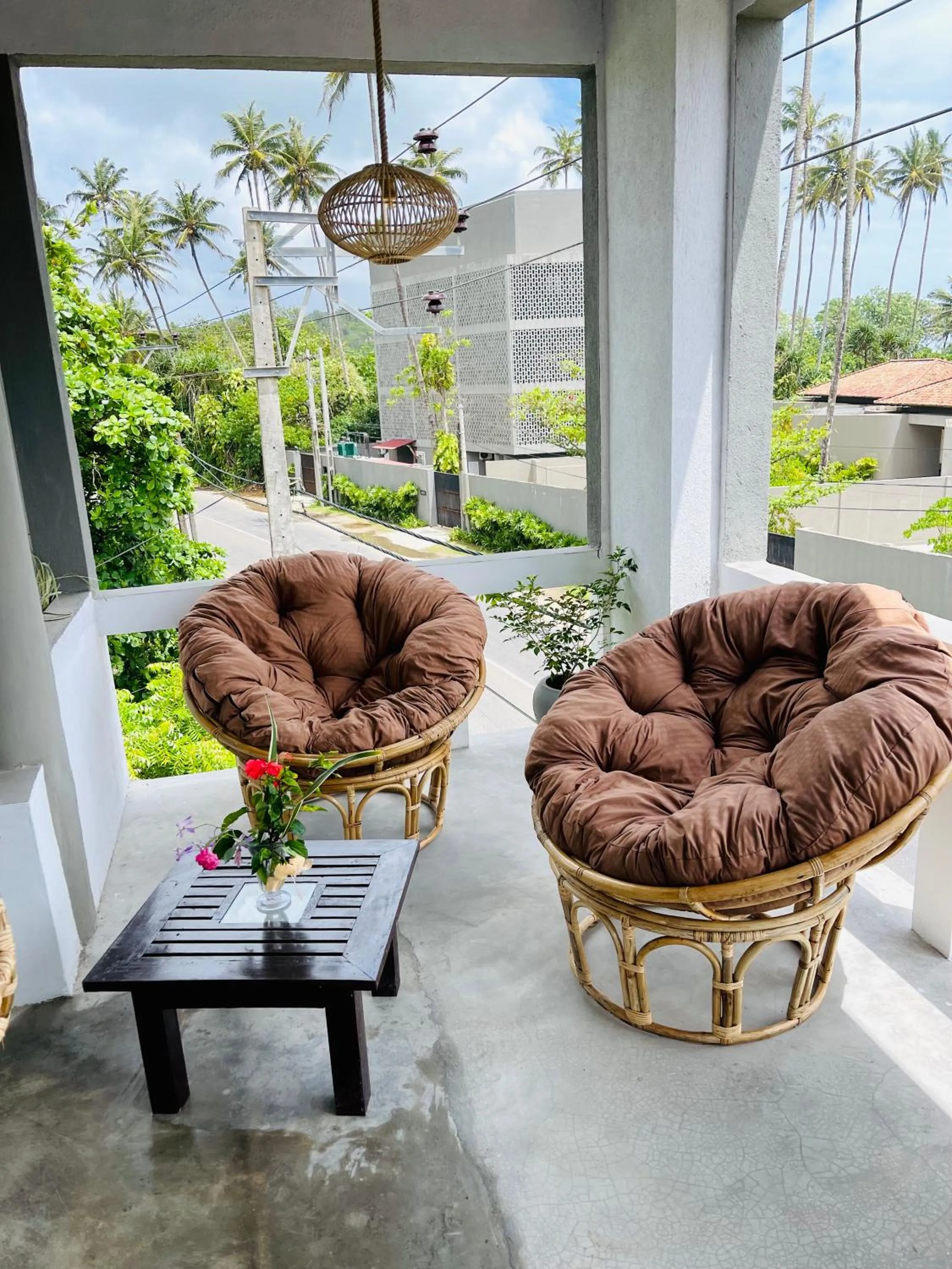 Restaurant/places to eat in Cocoplant Surf Inn