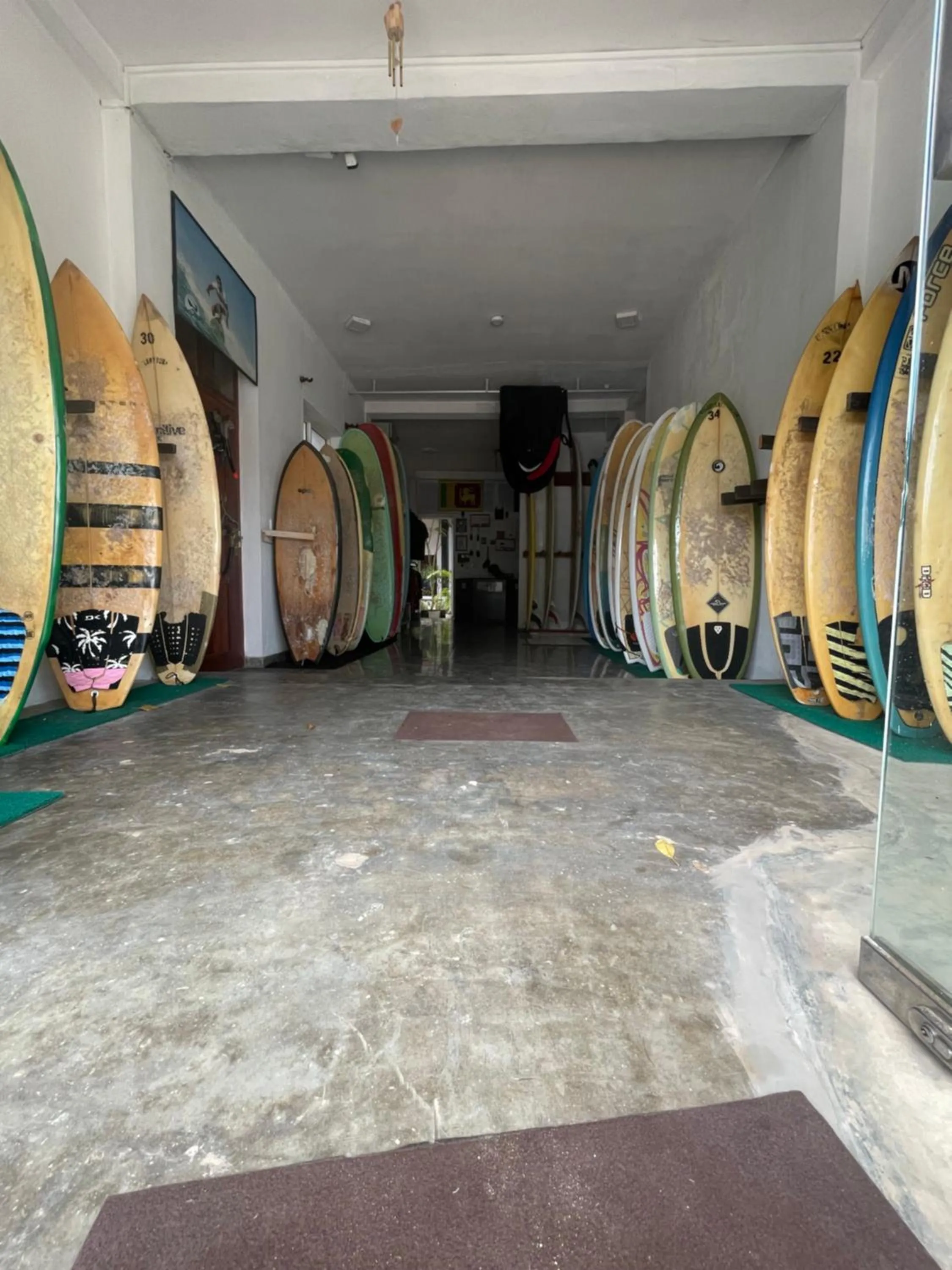 Shopping Area in Cocoplant Surf Inn