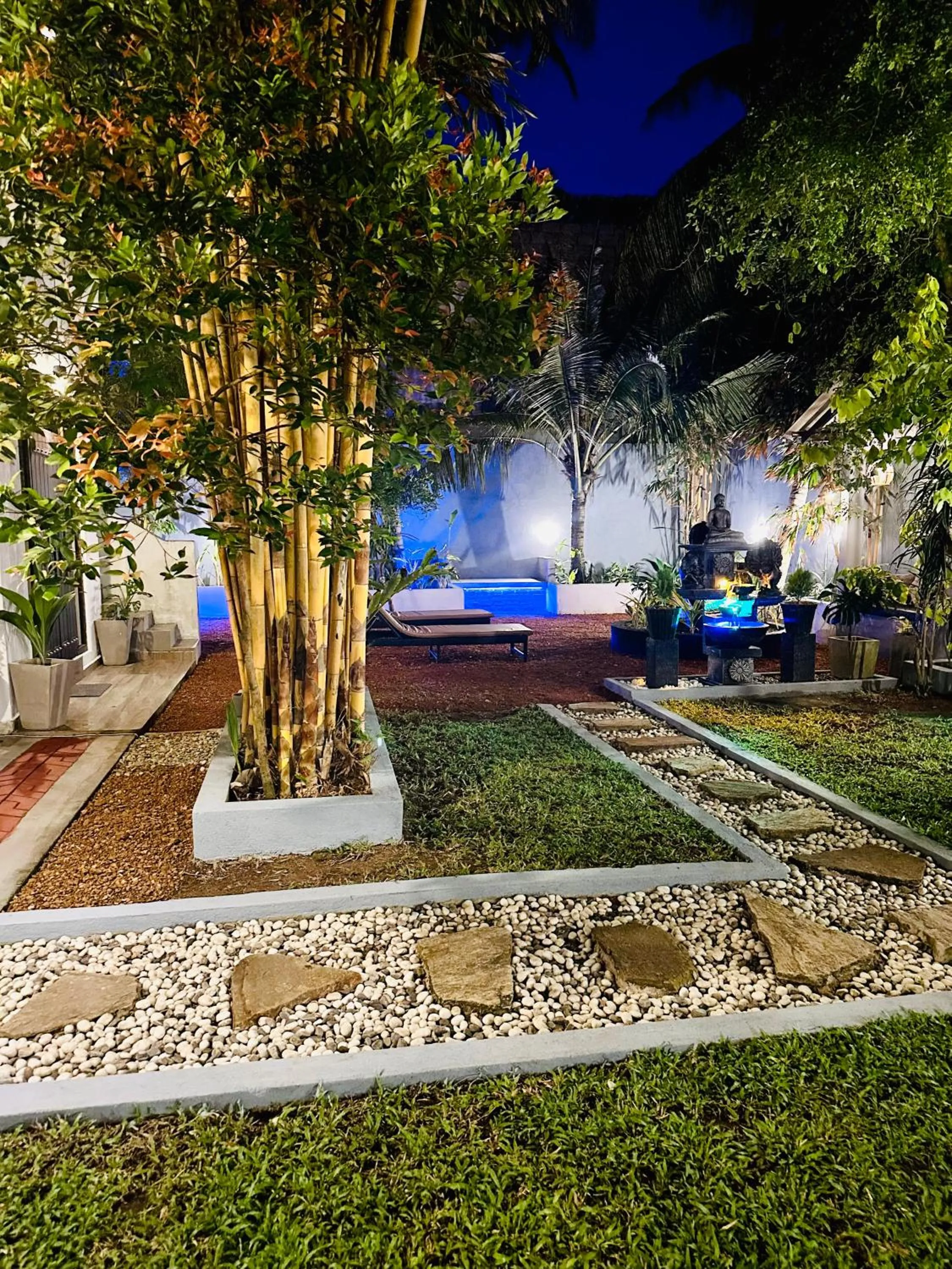 Night in Cocoplant Surf Inn