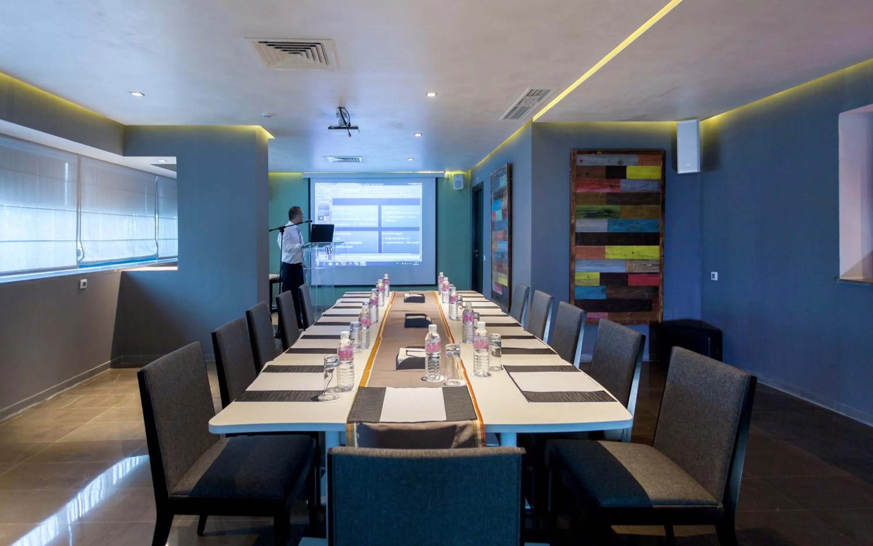 Business facilities in Business Hotel