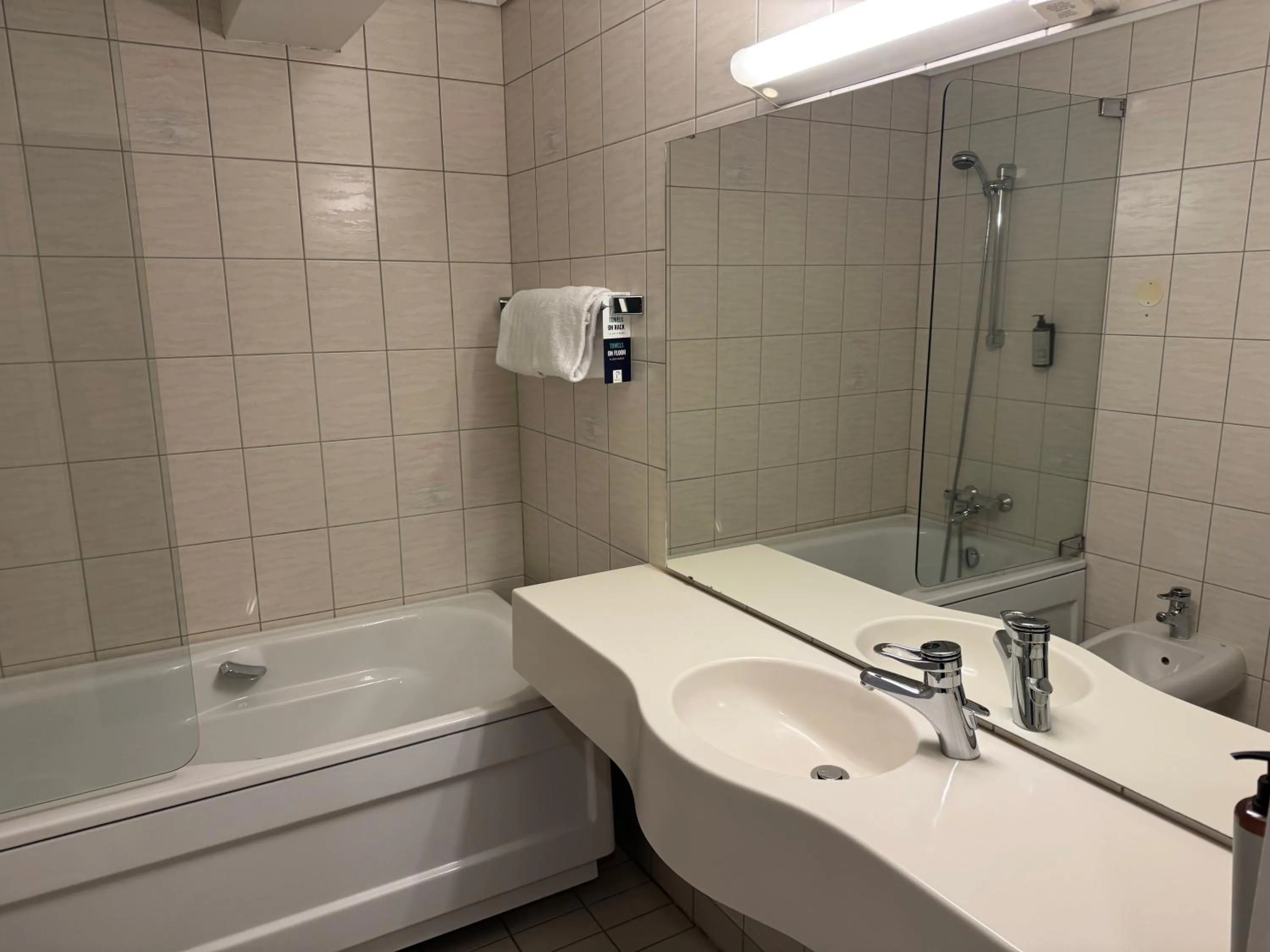 Bathroom in Park Hotel Vossevangen