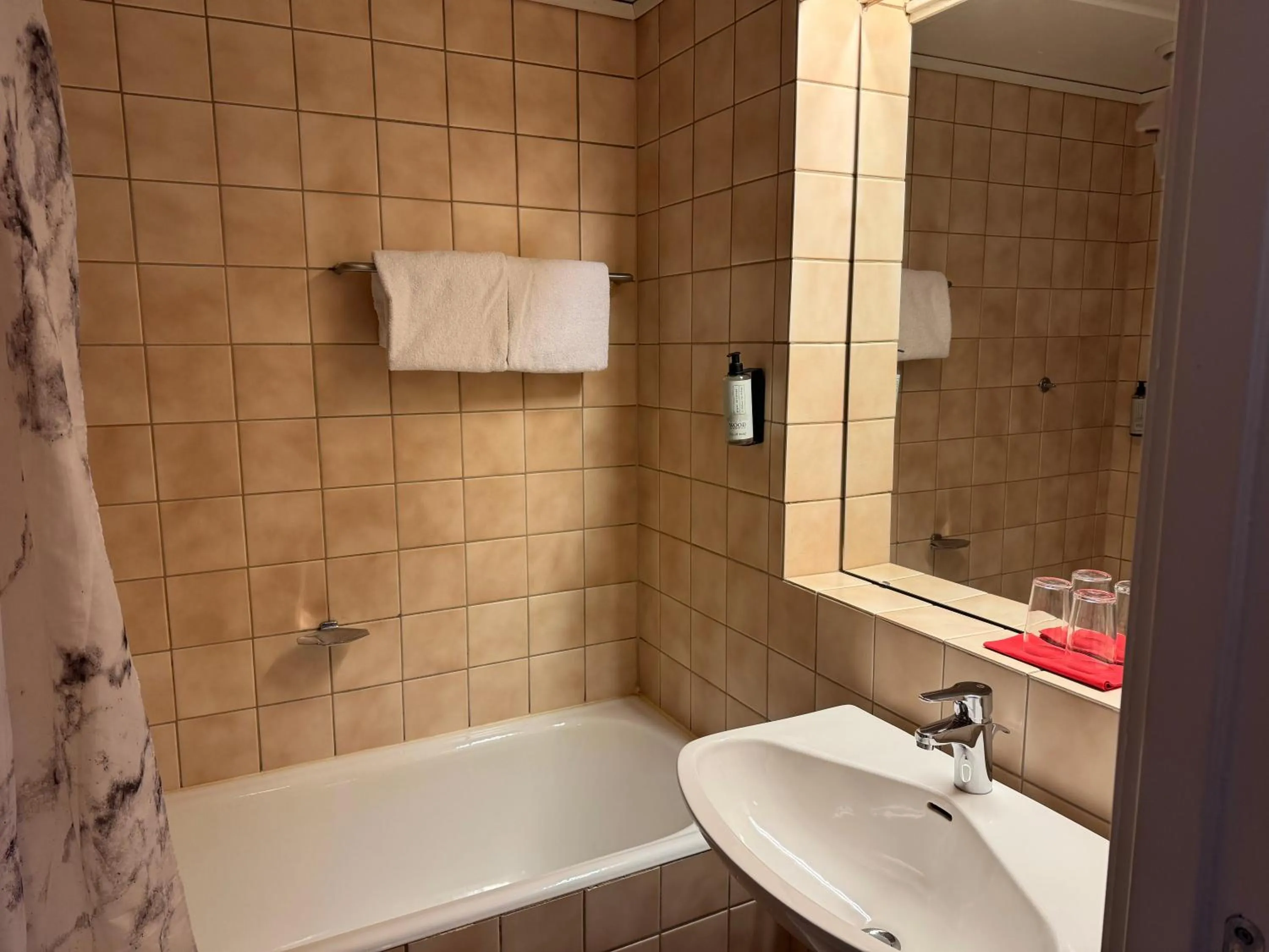 Bathroom in Park Hotel Vossevangen