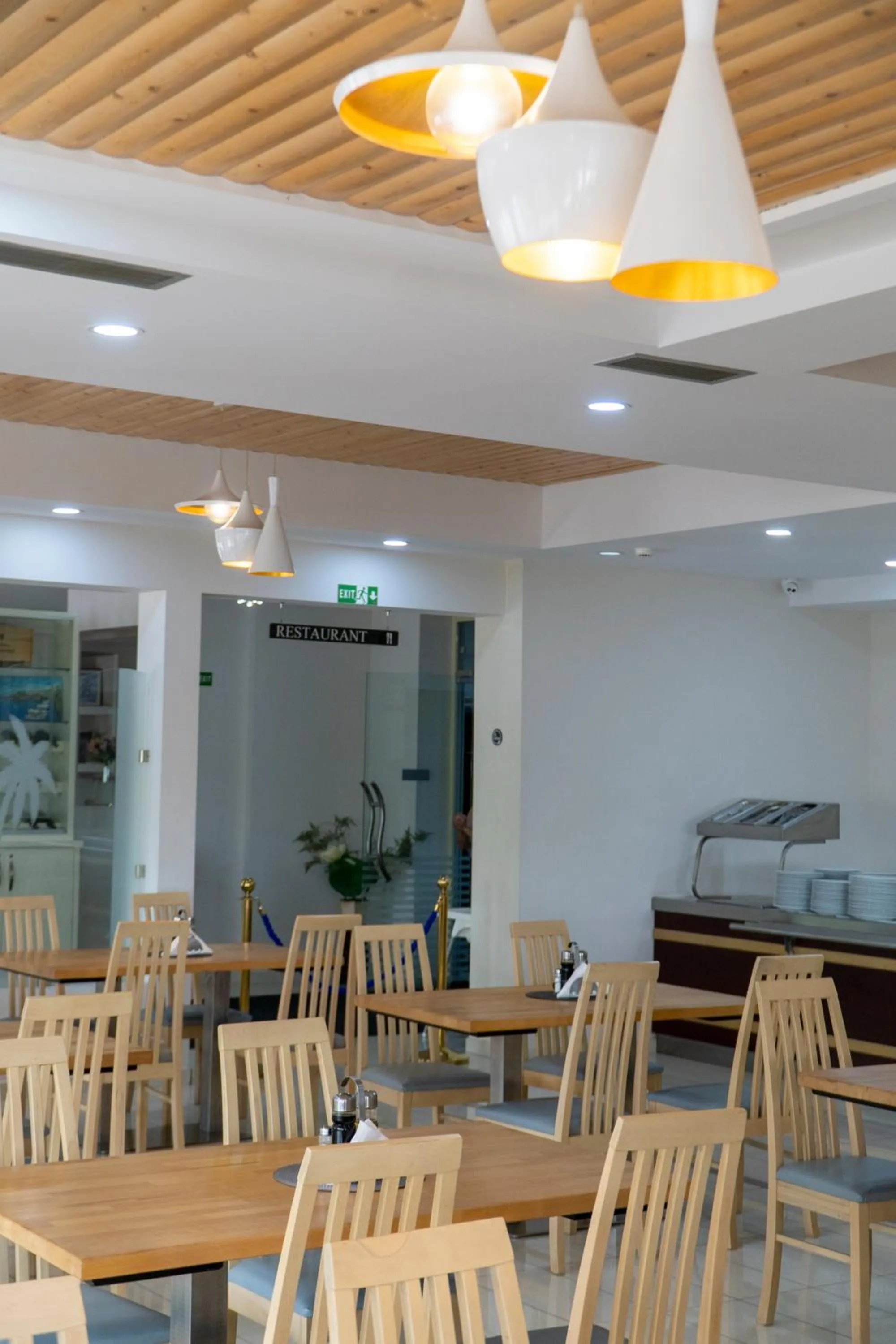 Restaurant/places to eat in Hotel Mediterrane