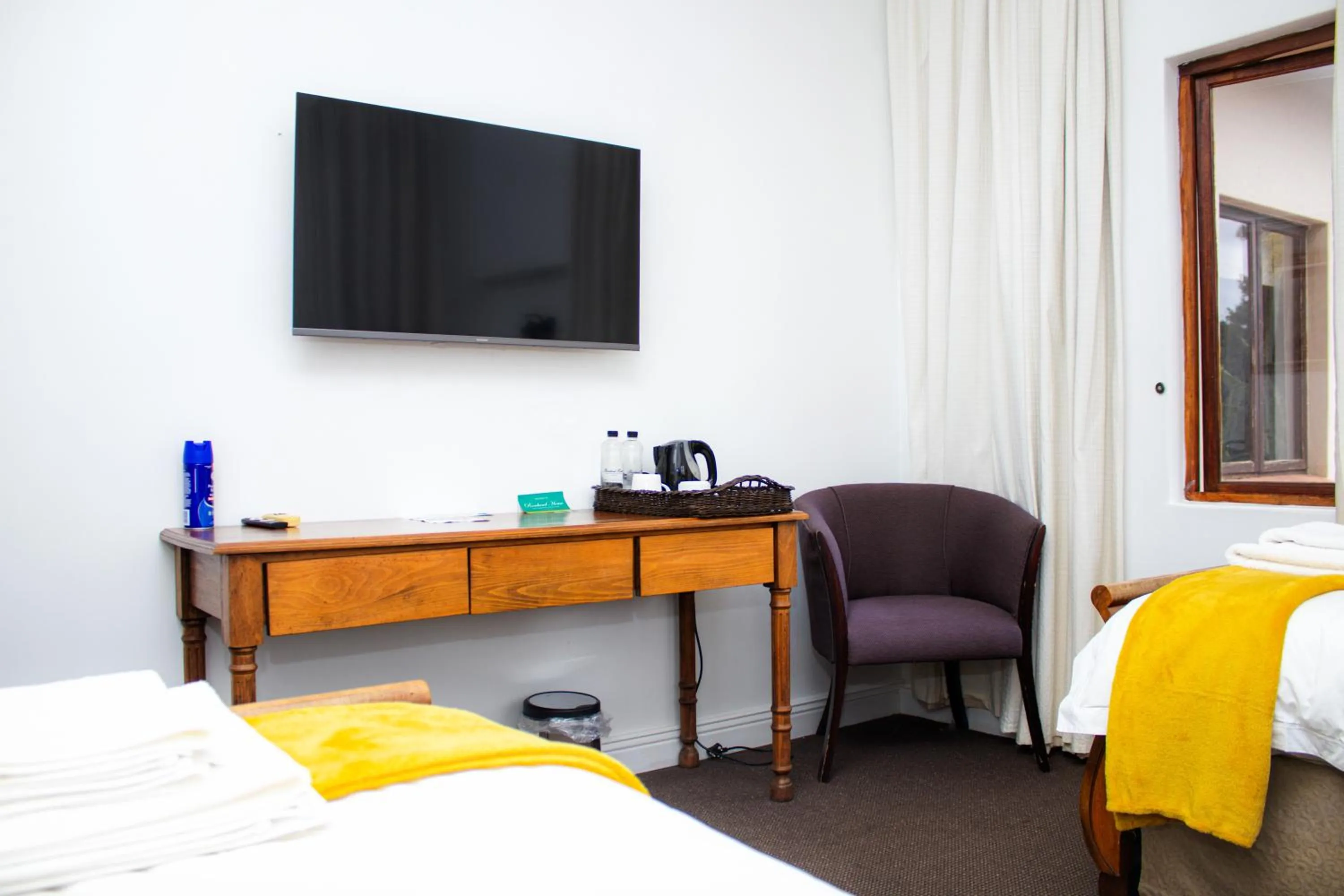 Bed in Roseland House