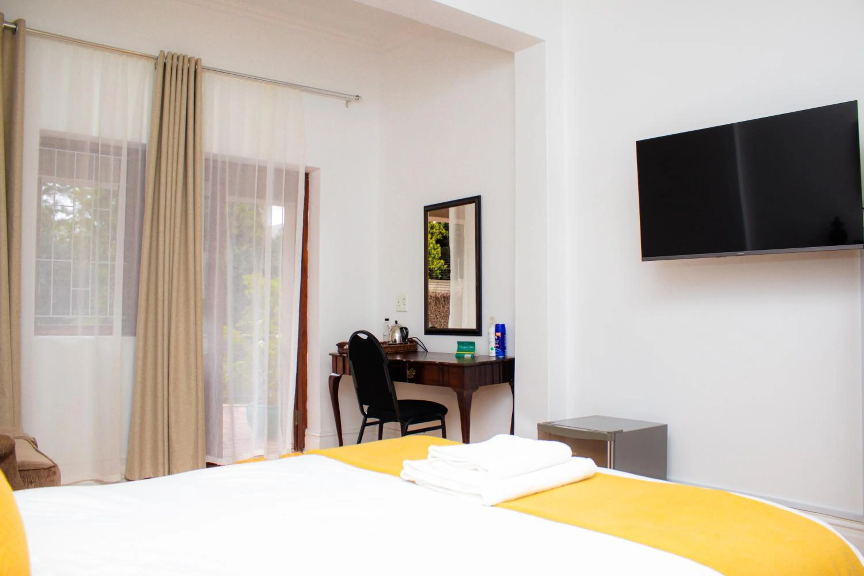 Bed in Roseland House