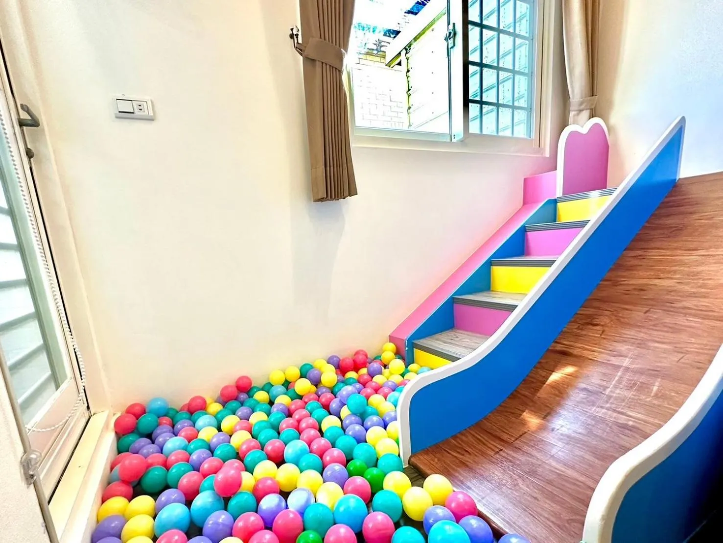 Kids's club in Little Apple B&B