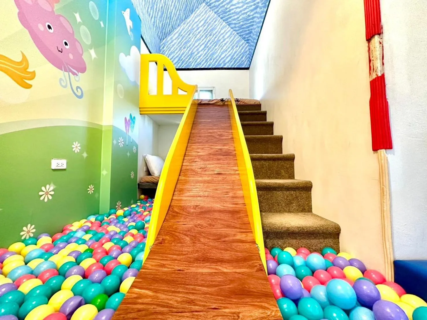 Kids's club in Little Apple B&B