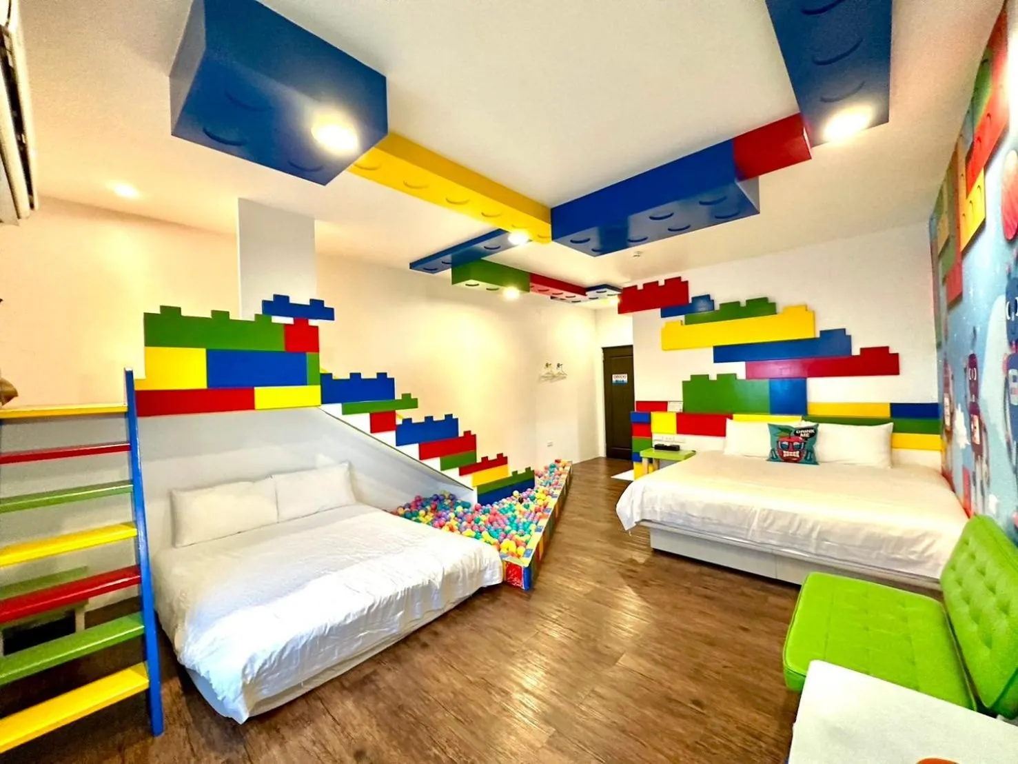 Bed in Little Apple B&B