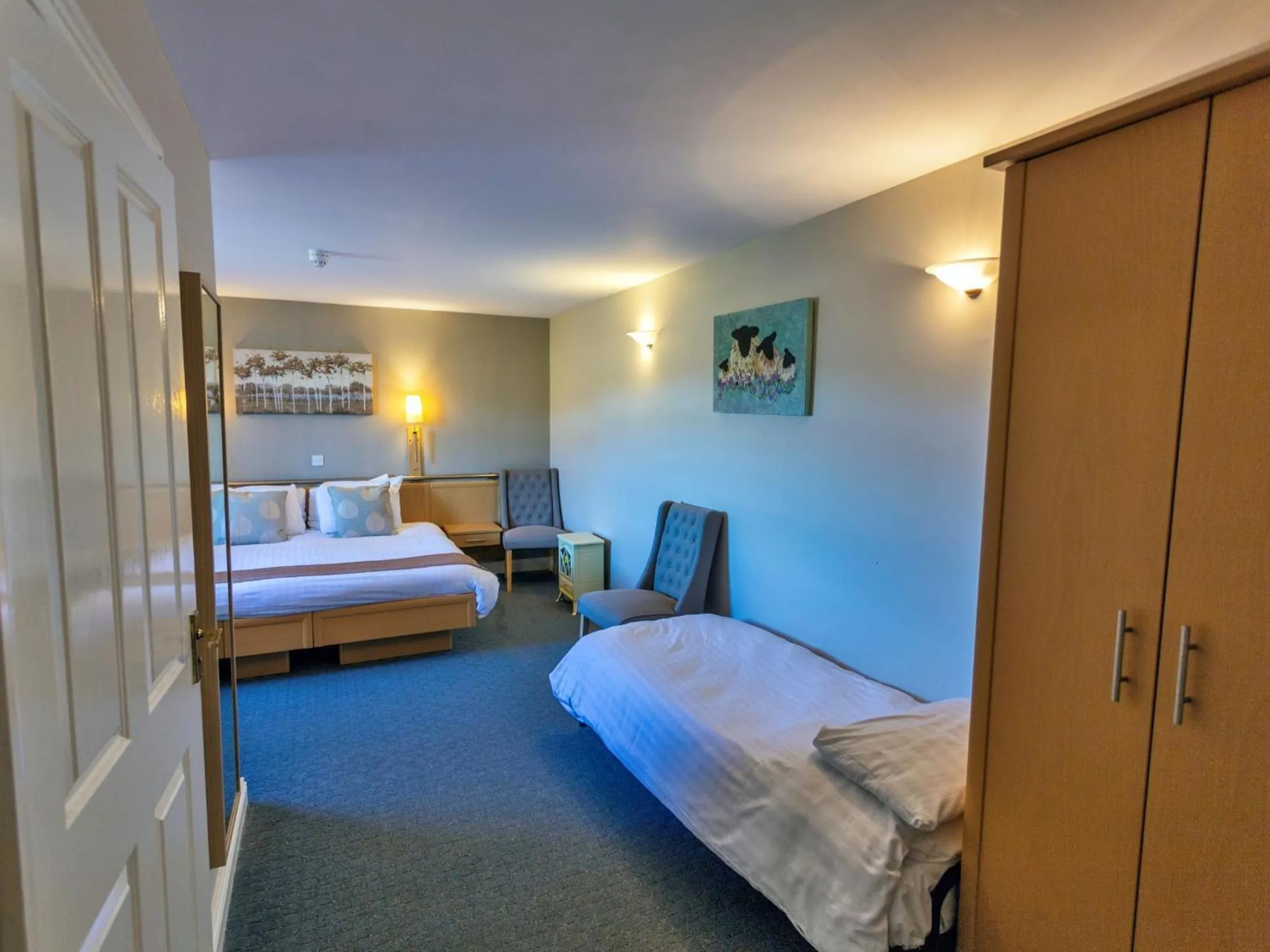 Bedroom, Bed in Holly Hill Inn