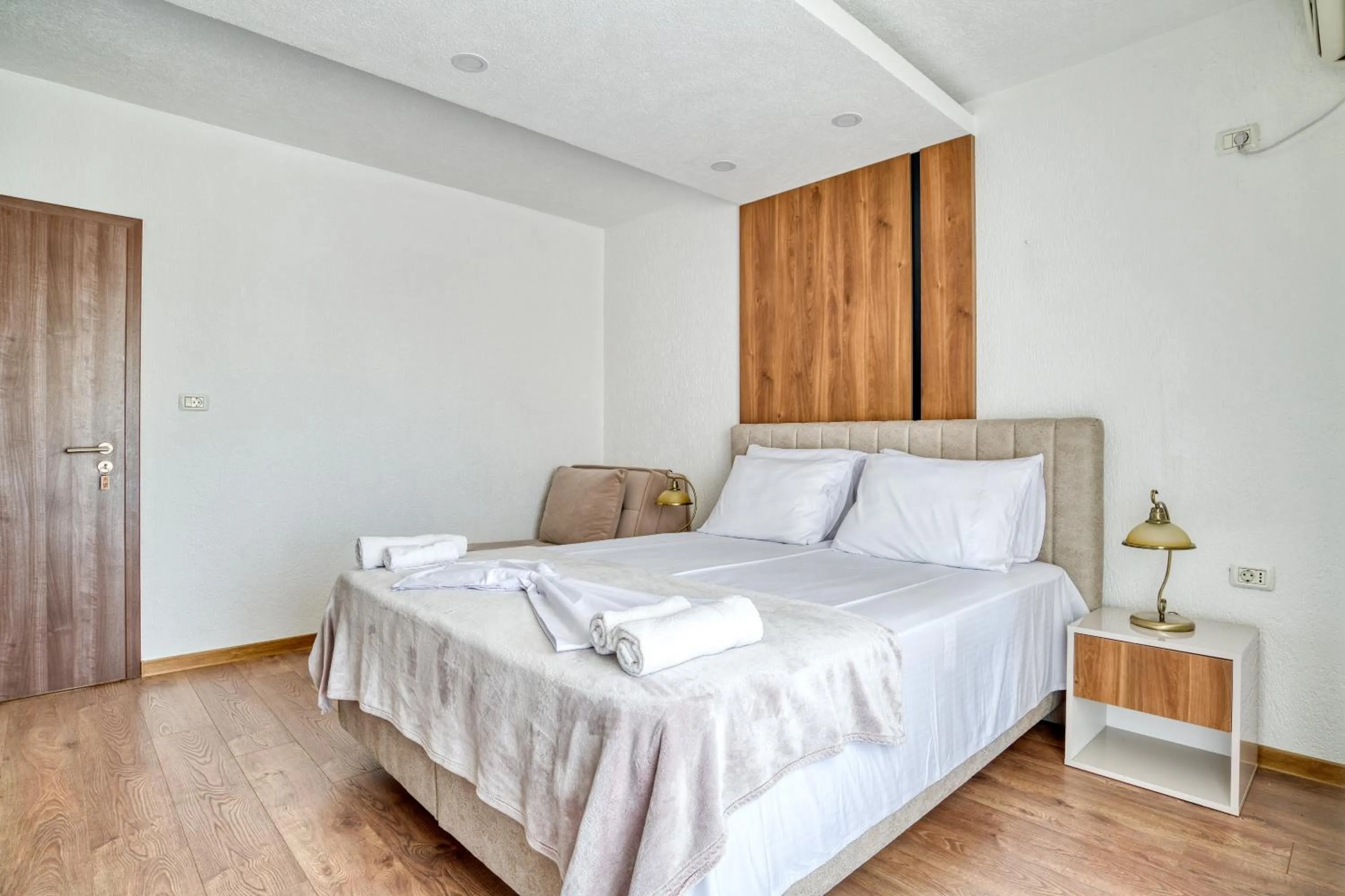 Bed in Aqua Lounge Aparthotel Ulcinj