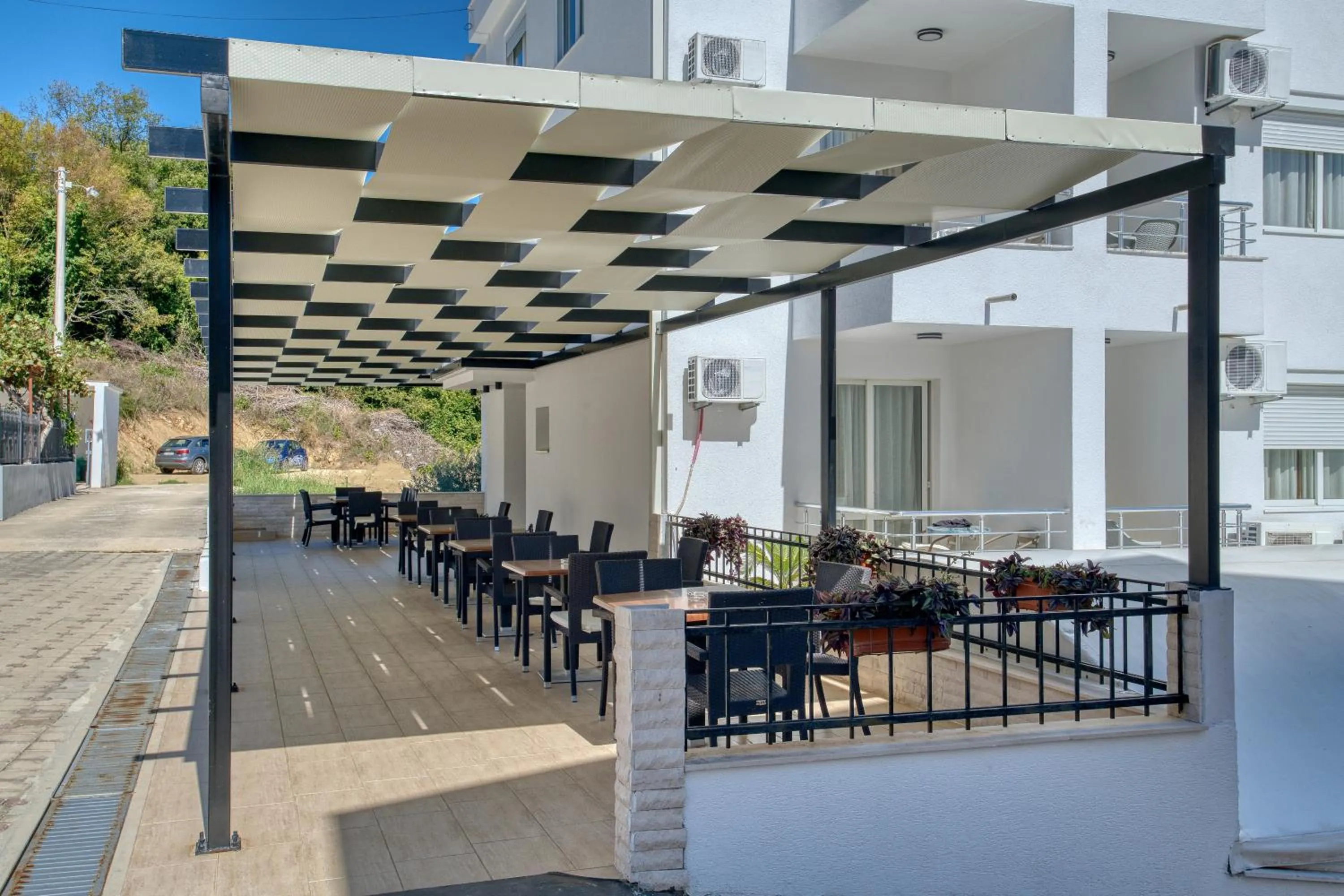 Property building in Aqua Lounge Aparthotel Ulcinj
