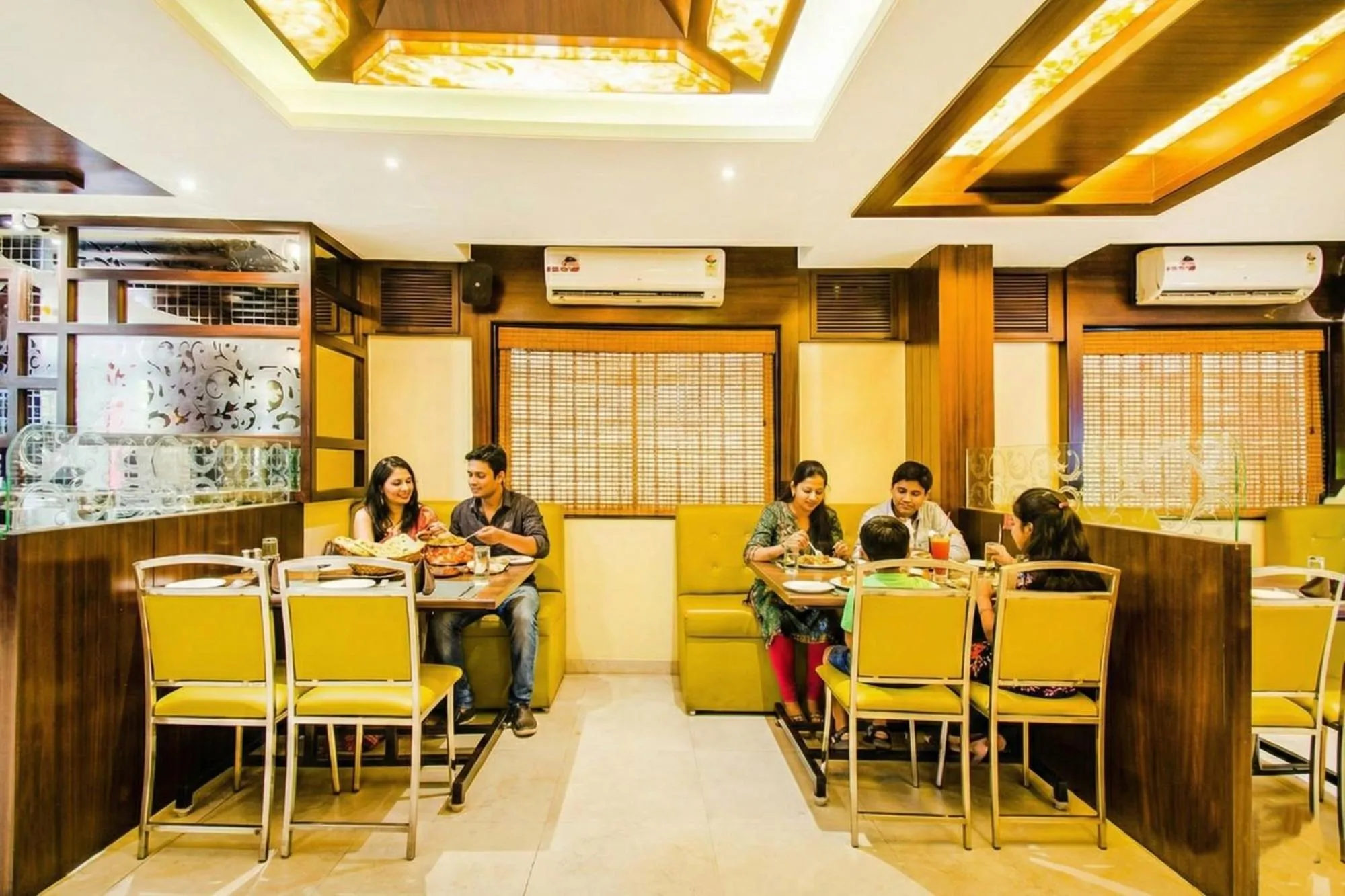 Restaurant/places to eat in FabHotel Prime Sanket Inn