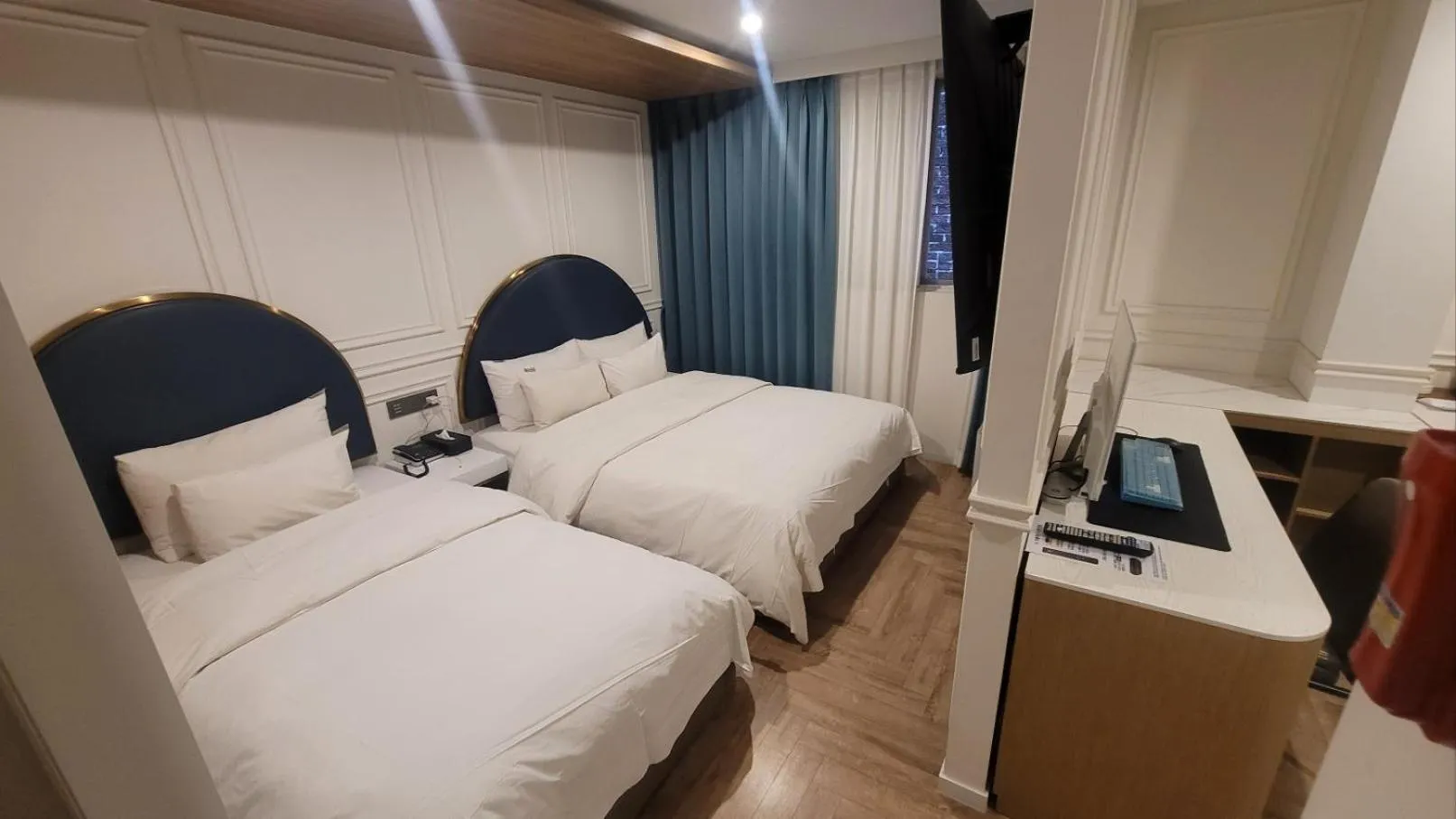 Bed in Hotel Label Seongnam