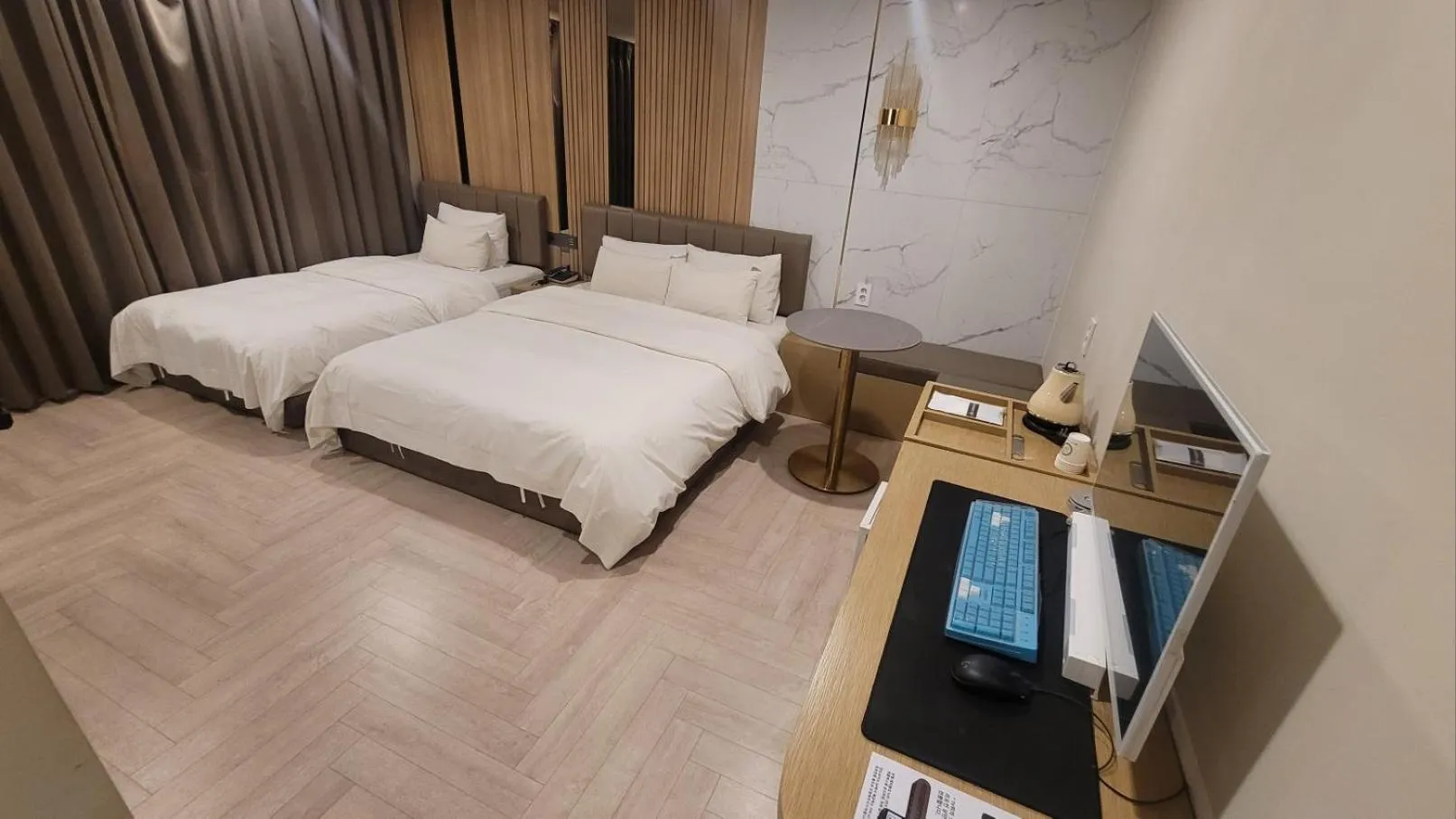 Bed in Hotel Label Seongnam