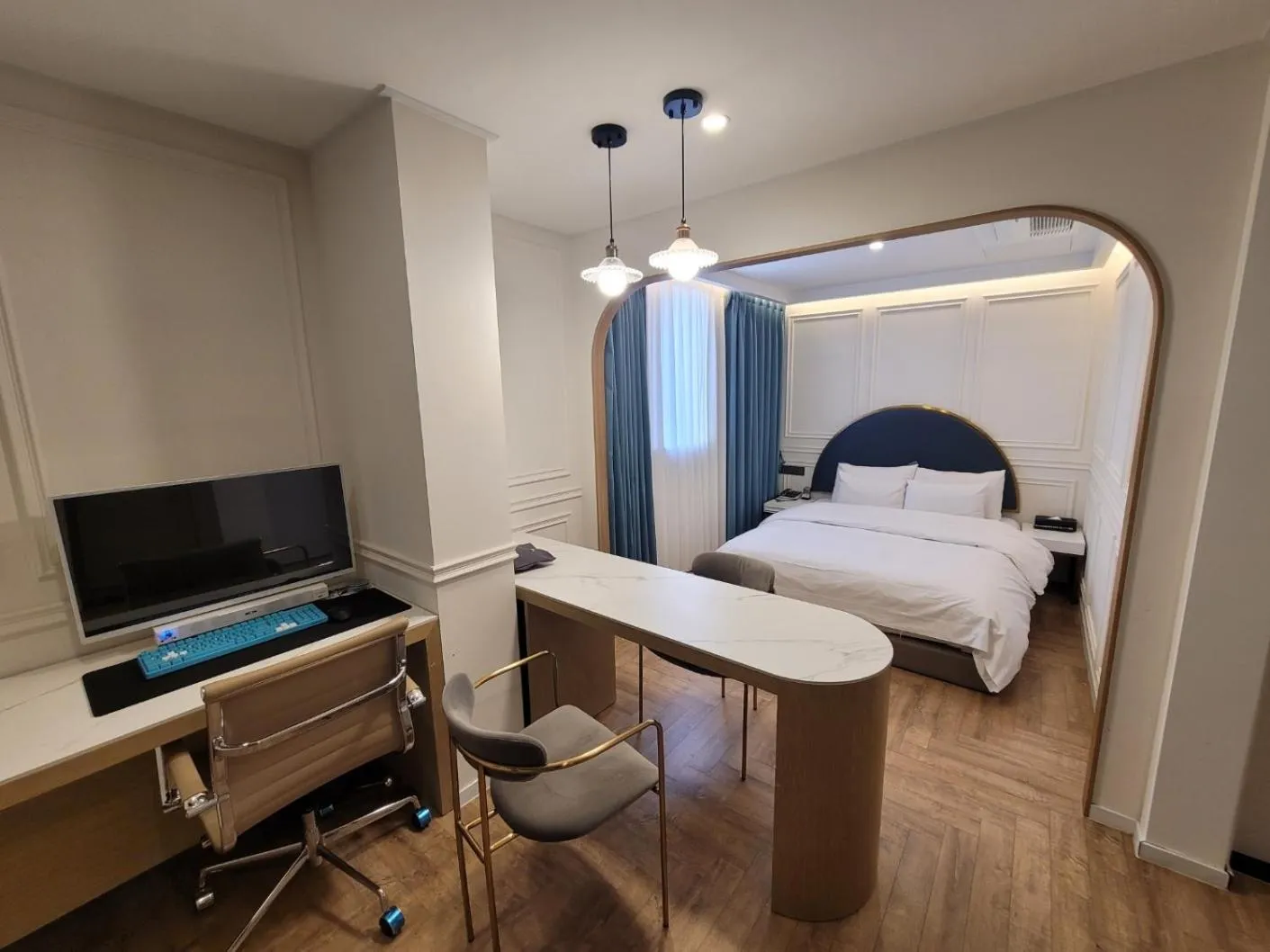 Bed in Hotel Label Seongnam