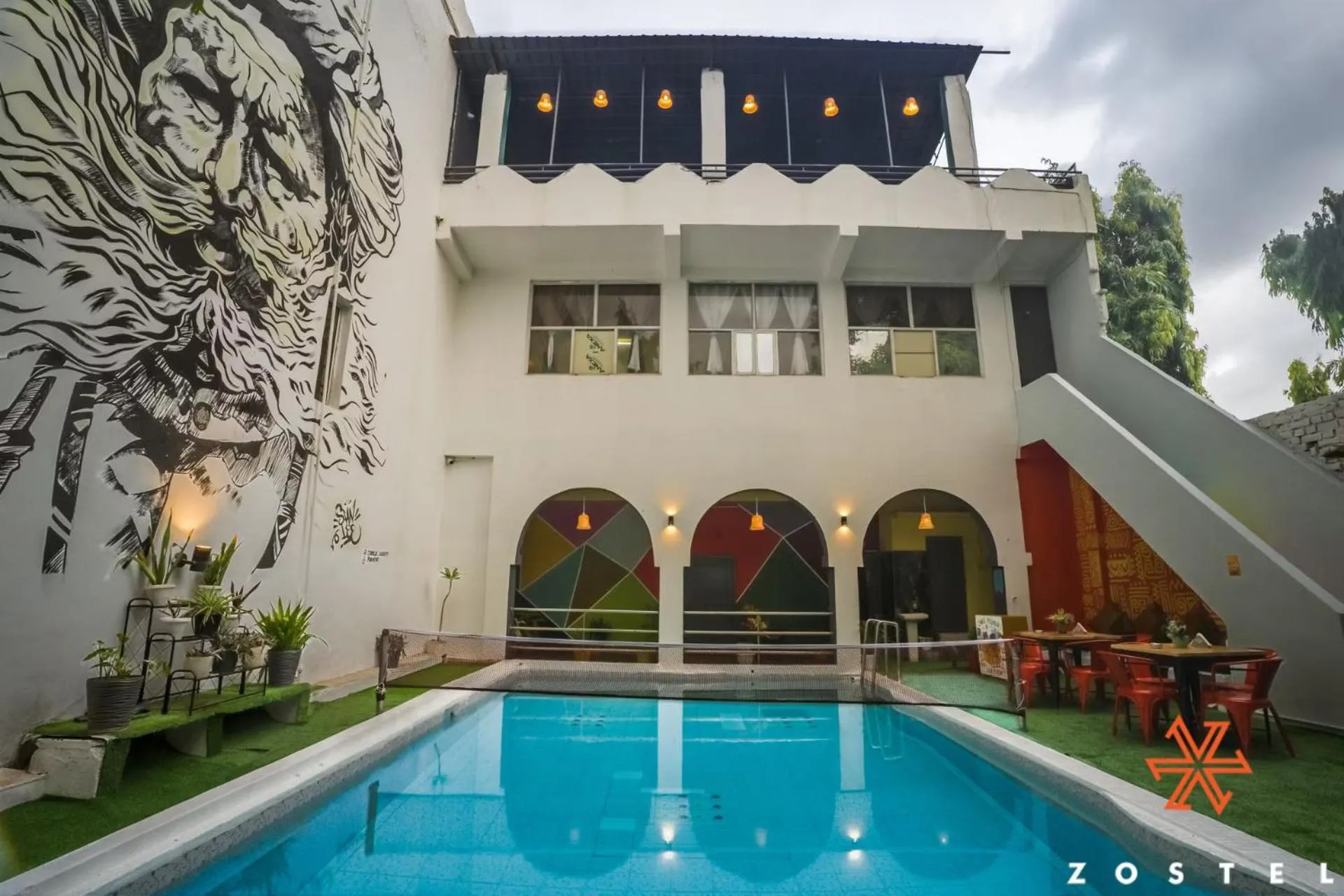 Swimming pool in Zostel Pushkar