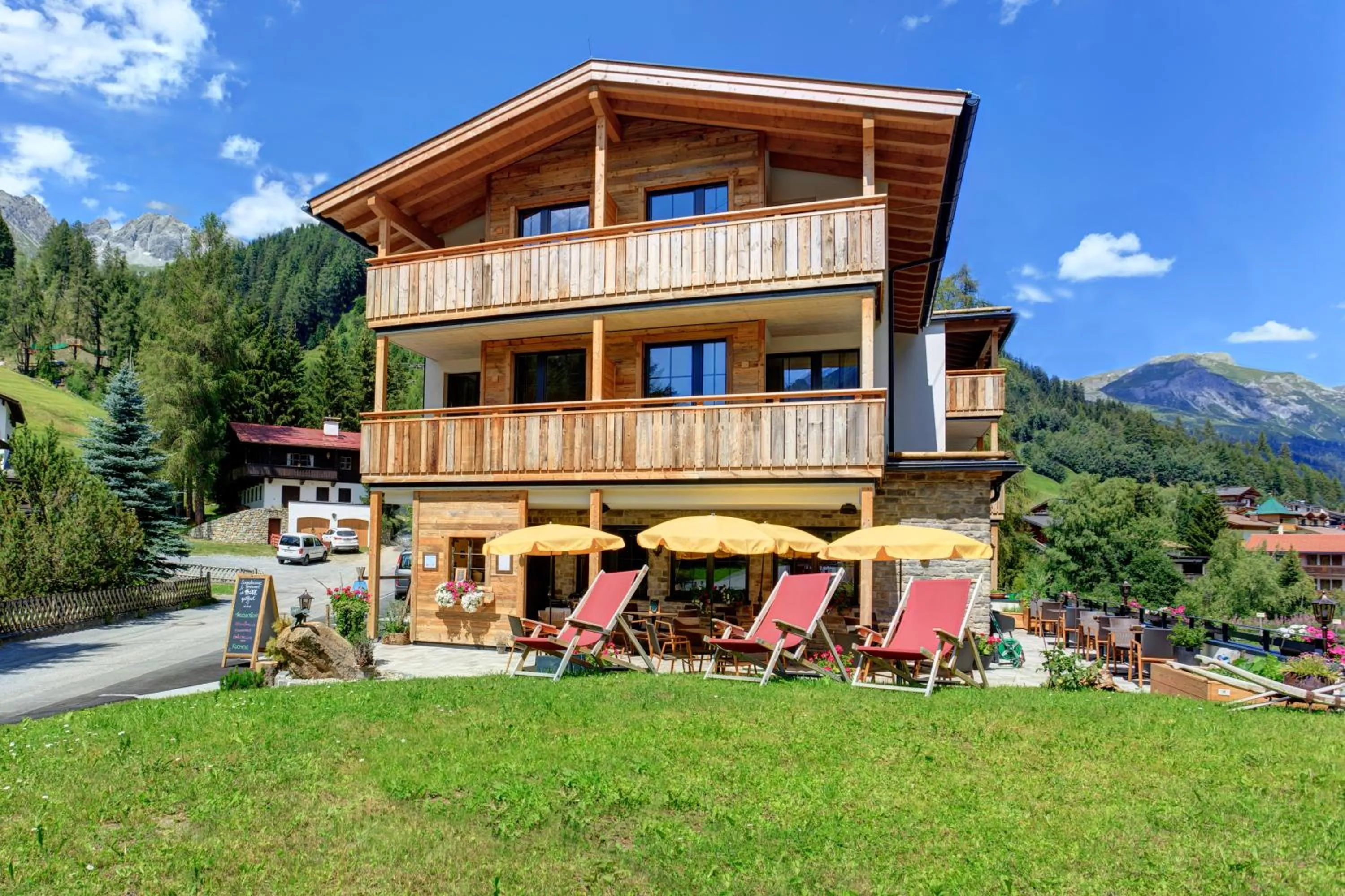 Property building in Kösslerhof