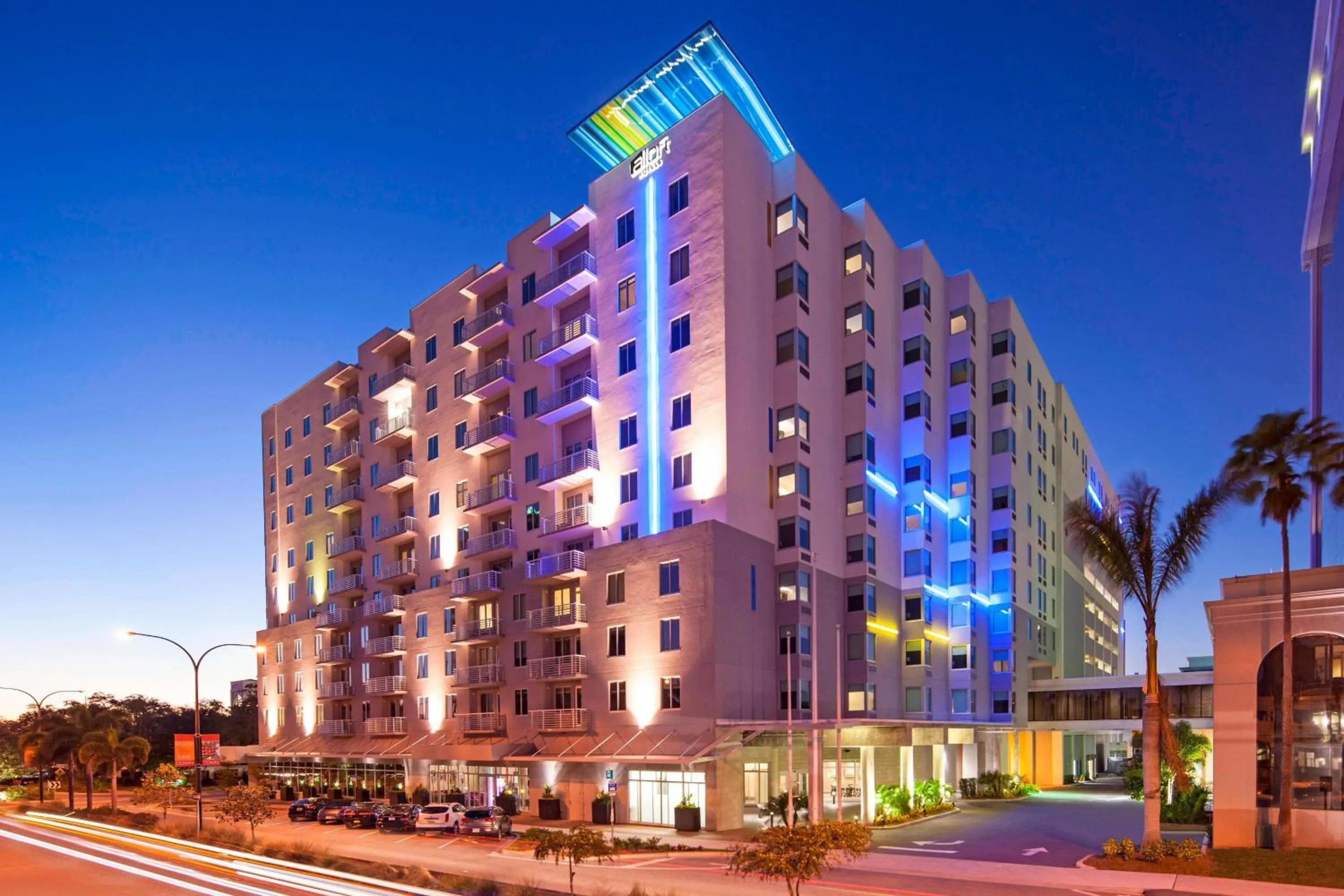 Property building in Aloft Sarasota