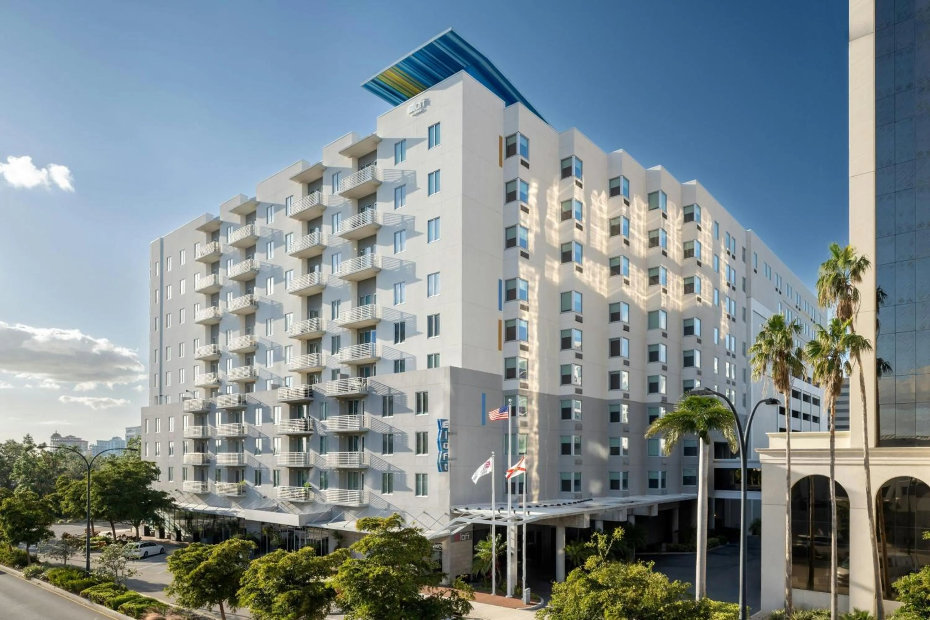 Property building in Aloft Sarasota