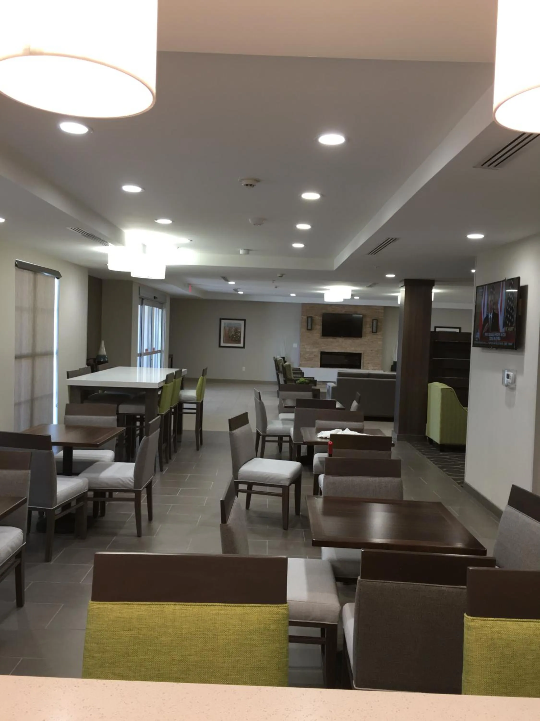 Lounge or bar in Comfort Inn & Suites Snyder