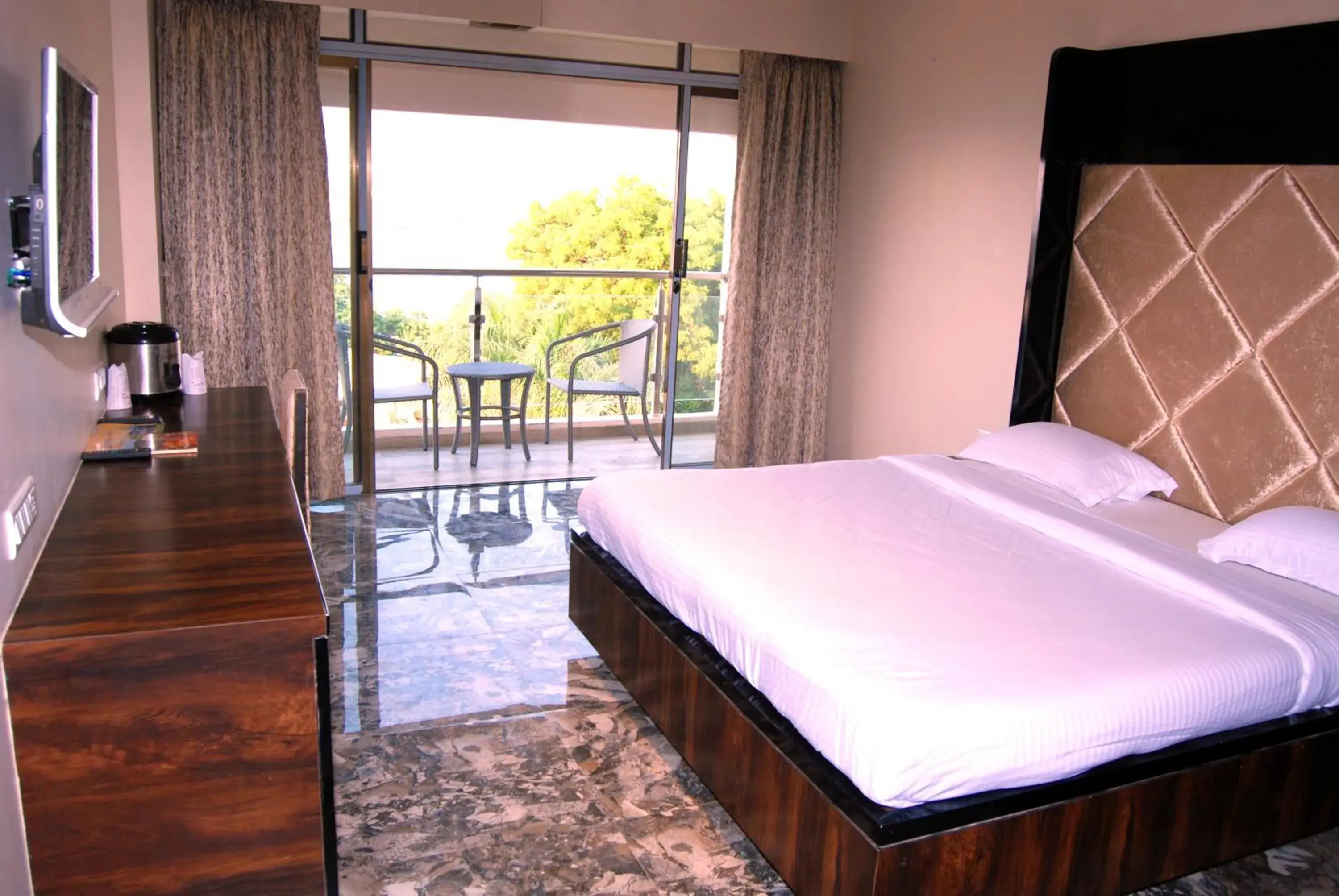 Executive Double Room - single occupancy in Hotel Apaar Executive Double Room - single occupancy in Hotel Apaar