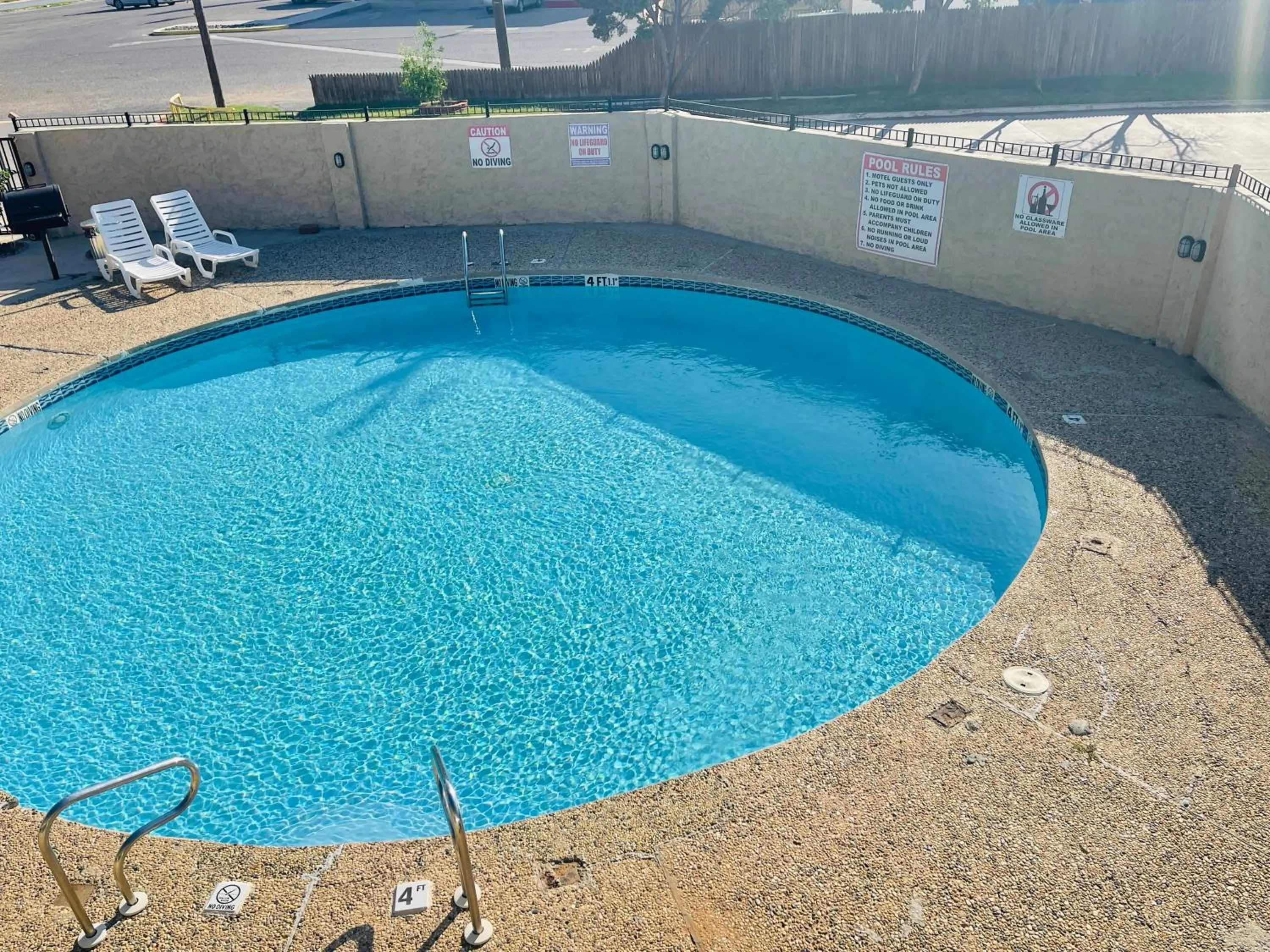 Pool view in Plaza Inn