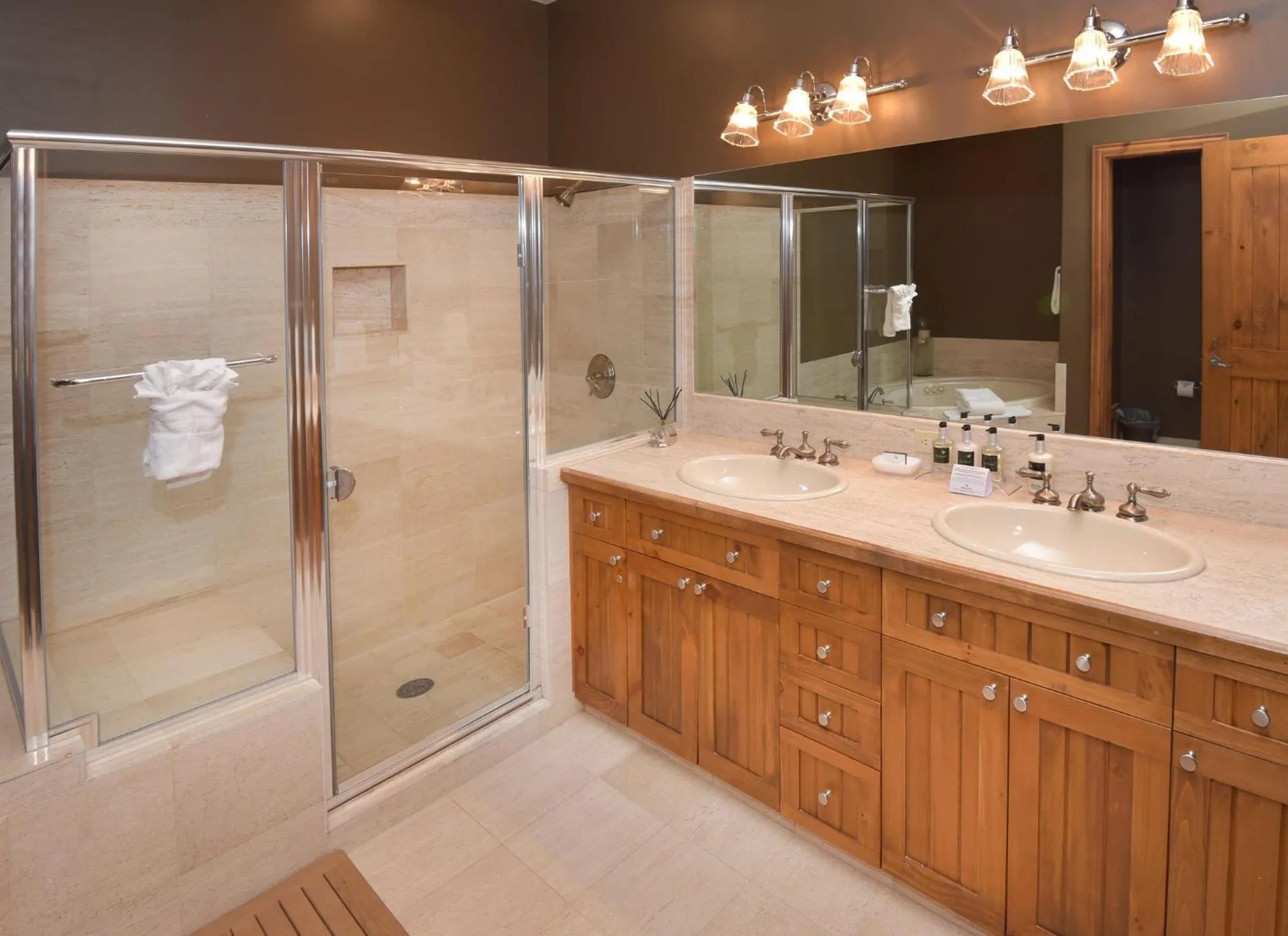 Bathroom in Elkhorn Lodge, A Vail Resorts Property