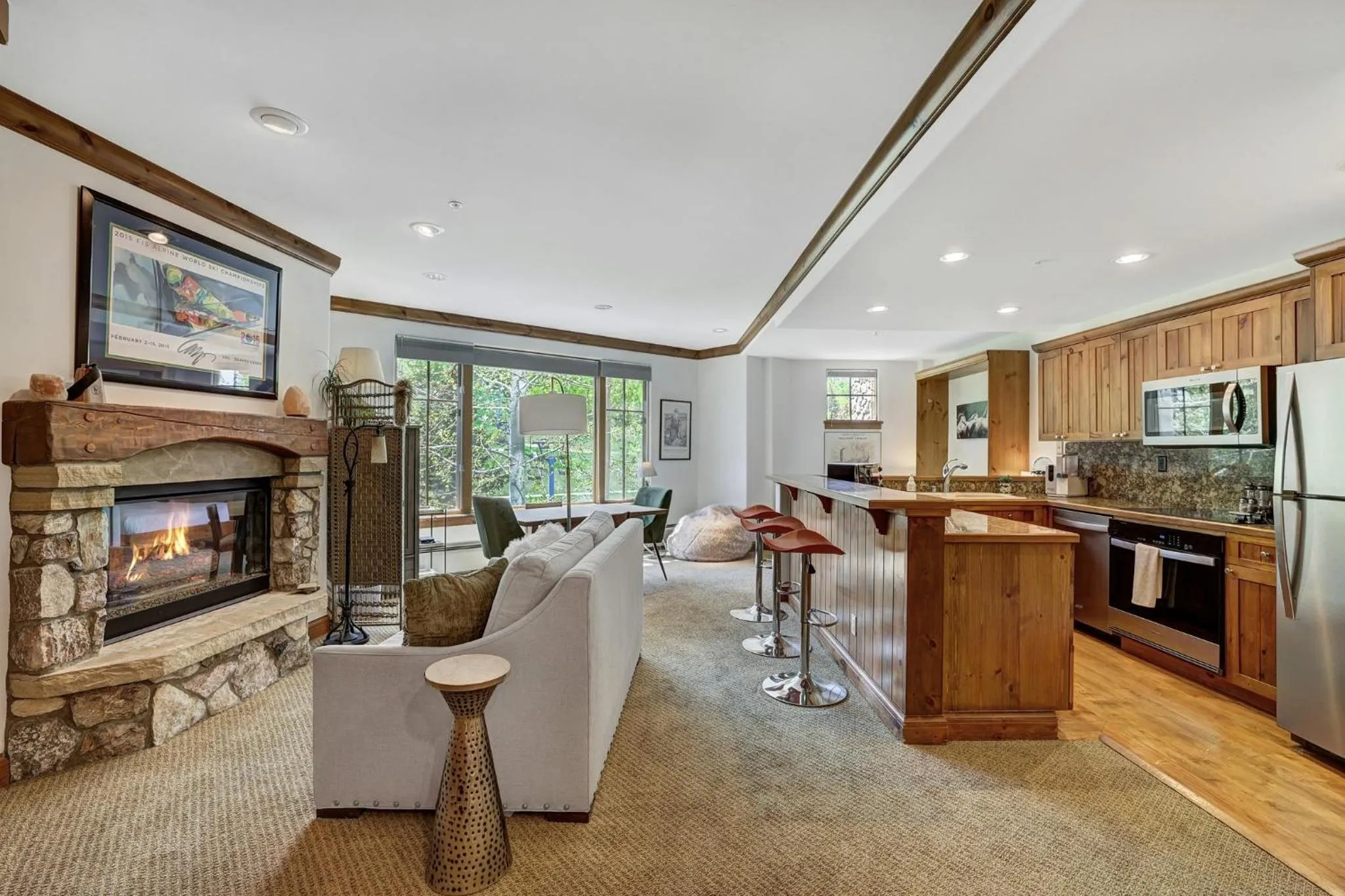 Living room in Elkhorn Lodge, A Vail Resorts Property