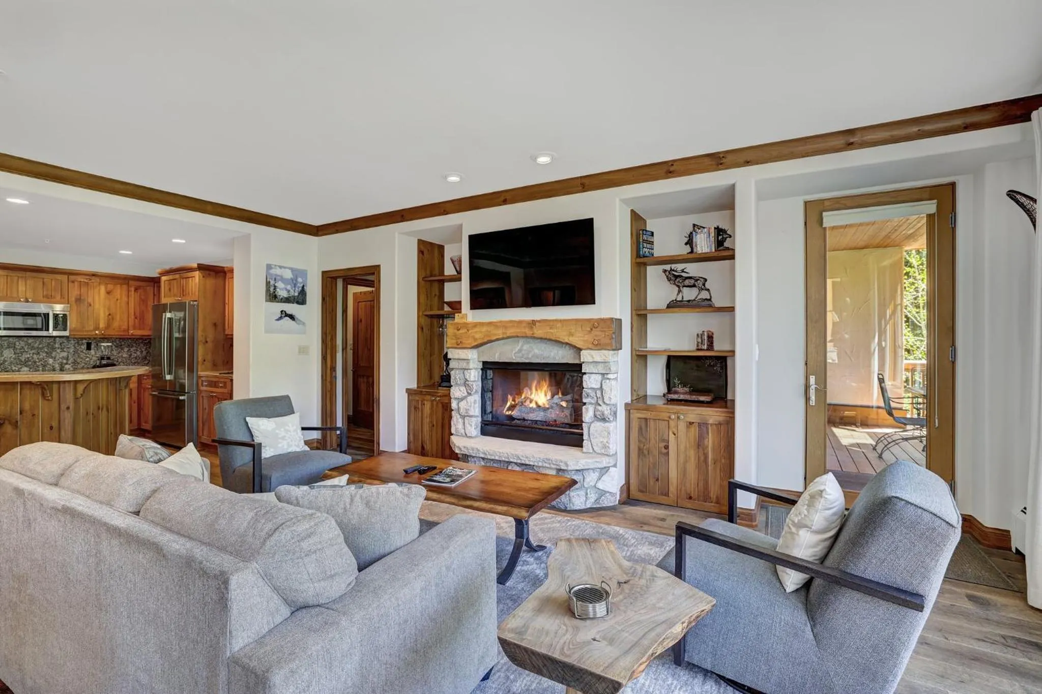 Living room in Elkhorn Lodge, A Vail Resorts Property
