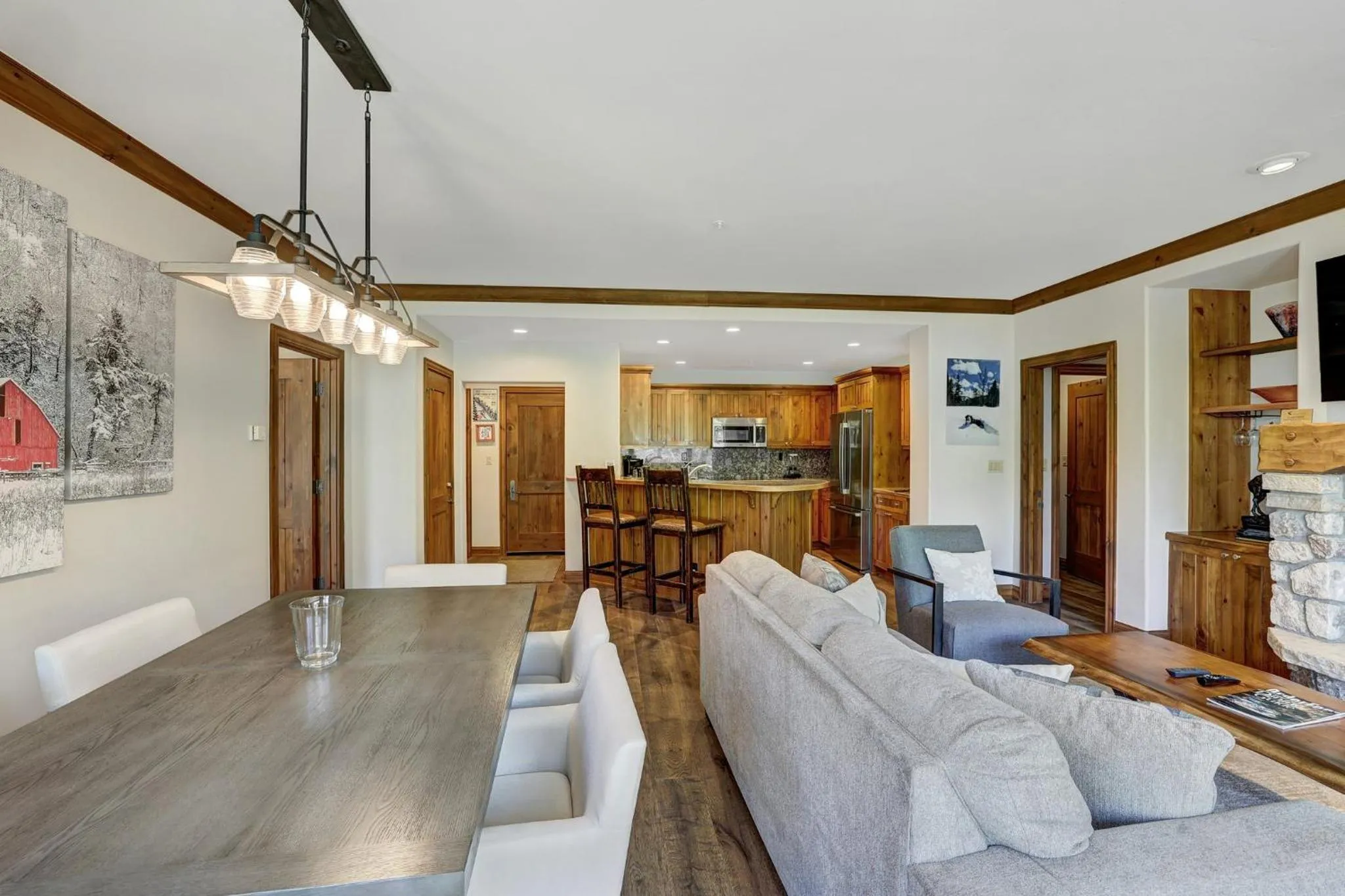 Living room in Elkhorn Lodge, A Vail Resorts Property