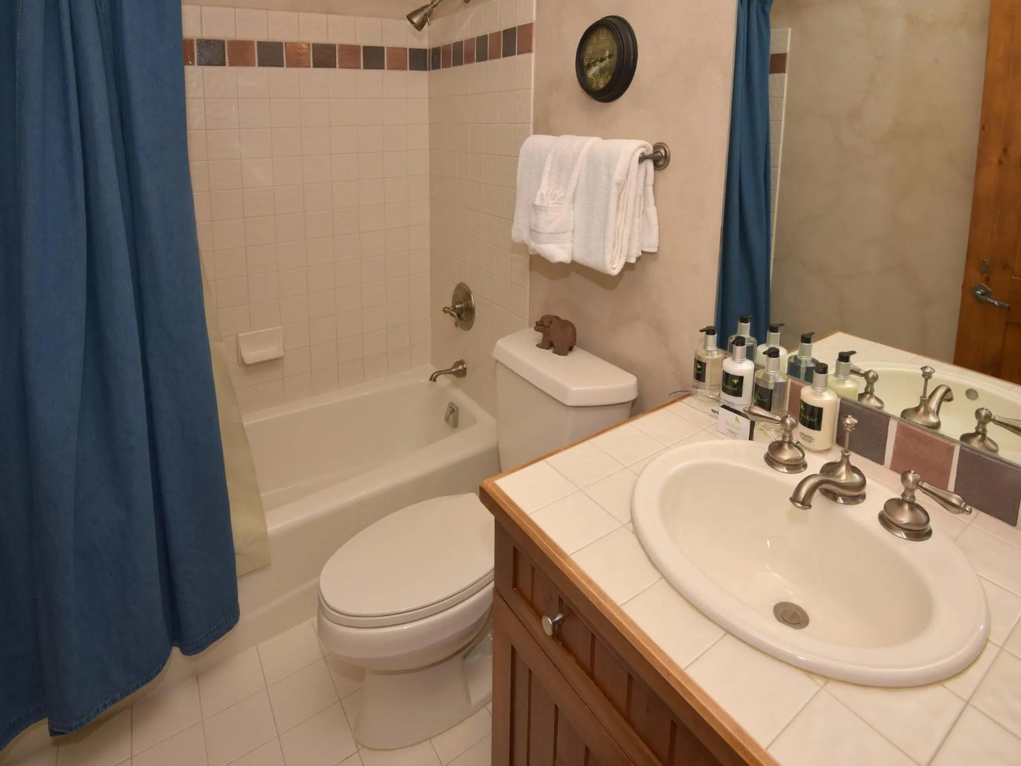 Bathroom in Elkhorn Lodge, A Vail Resorts Property