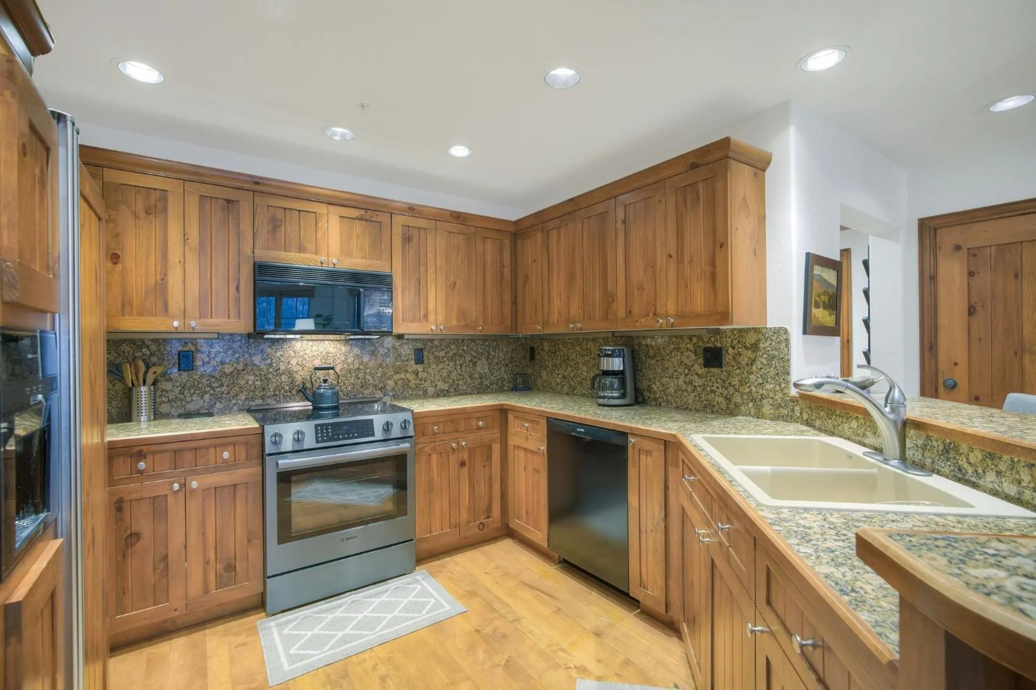 Kitchen or kitchenette in Elkhorn Lodge, A Vail Resorts Property