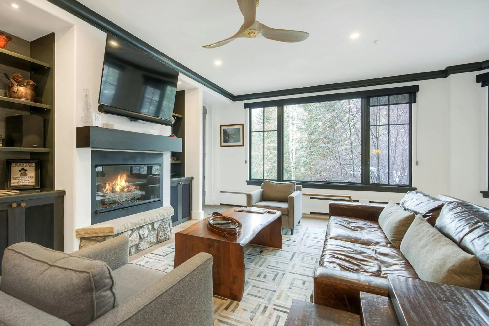 Living room in Elkhorn Lodge, A Vail Resorts Property