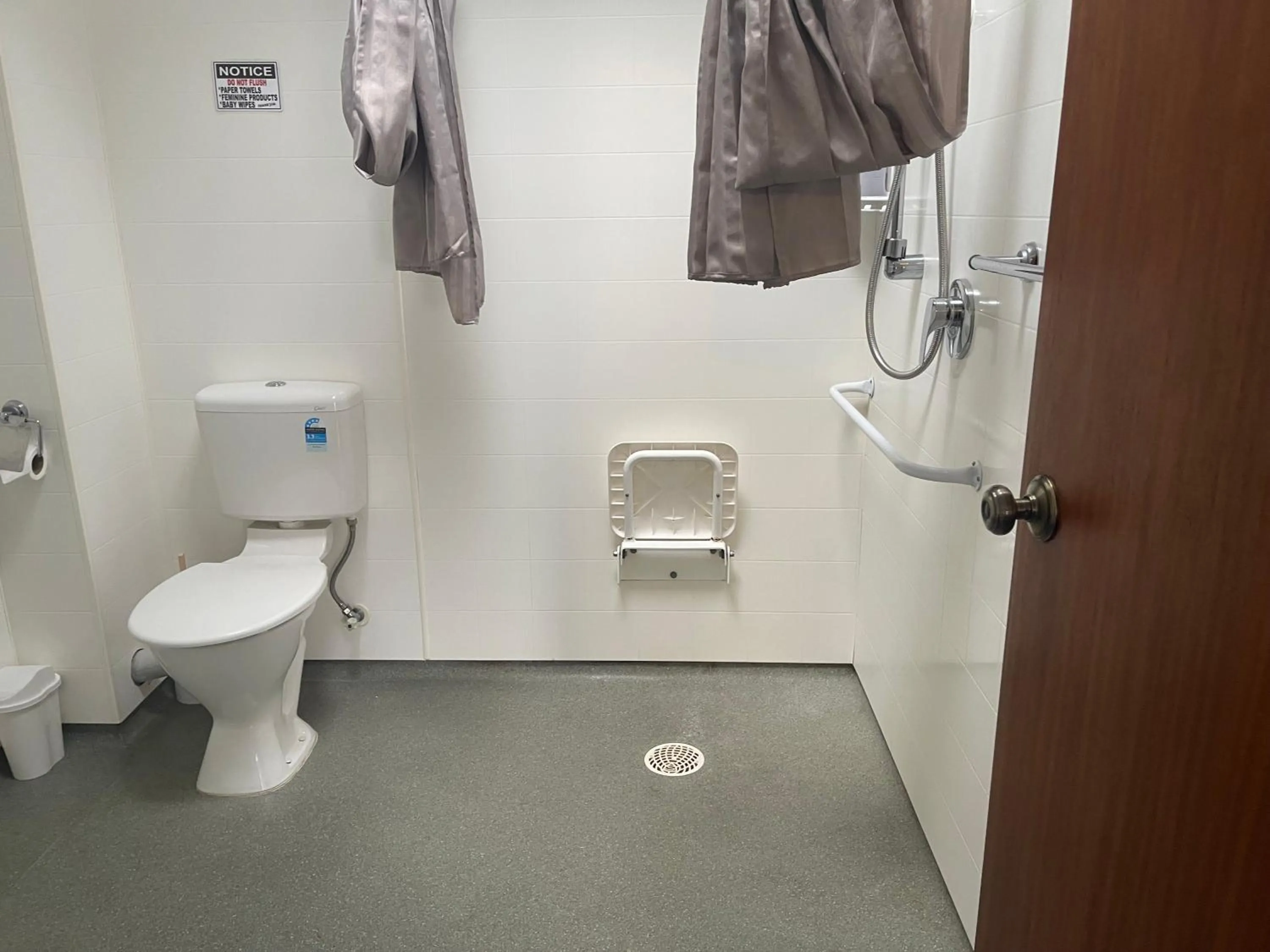 acessibility in Earnslaw Motel