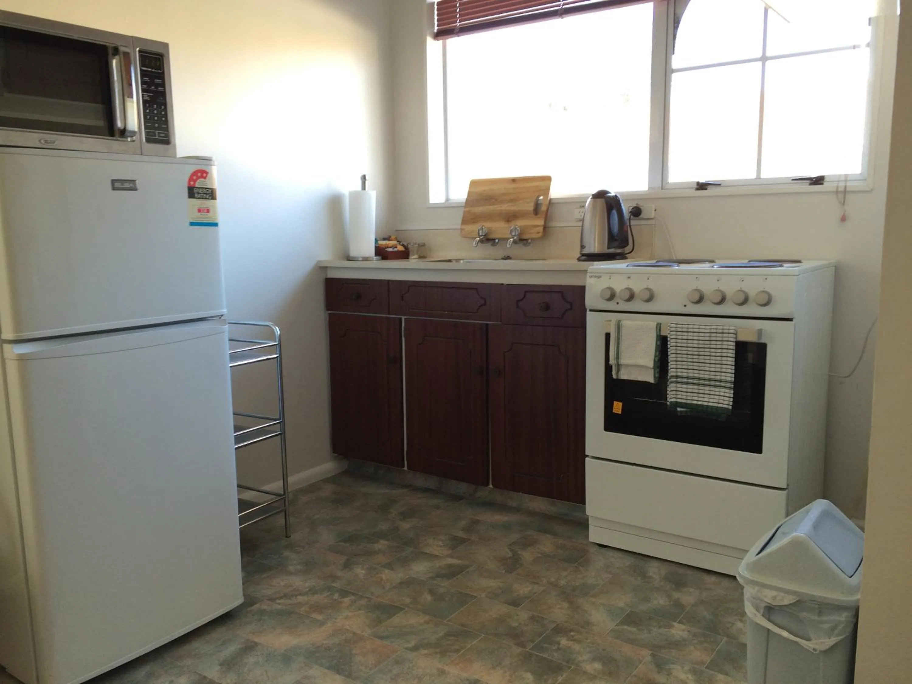 Day in Earnslaw Motel