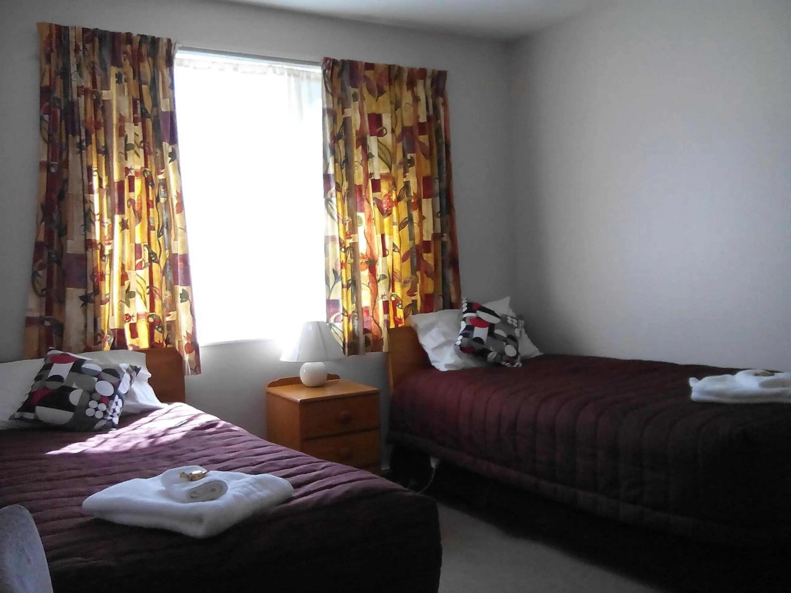 Bed in Earnslaw Motel