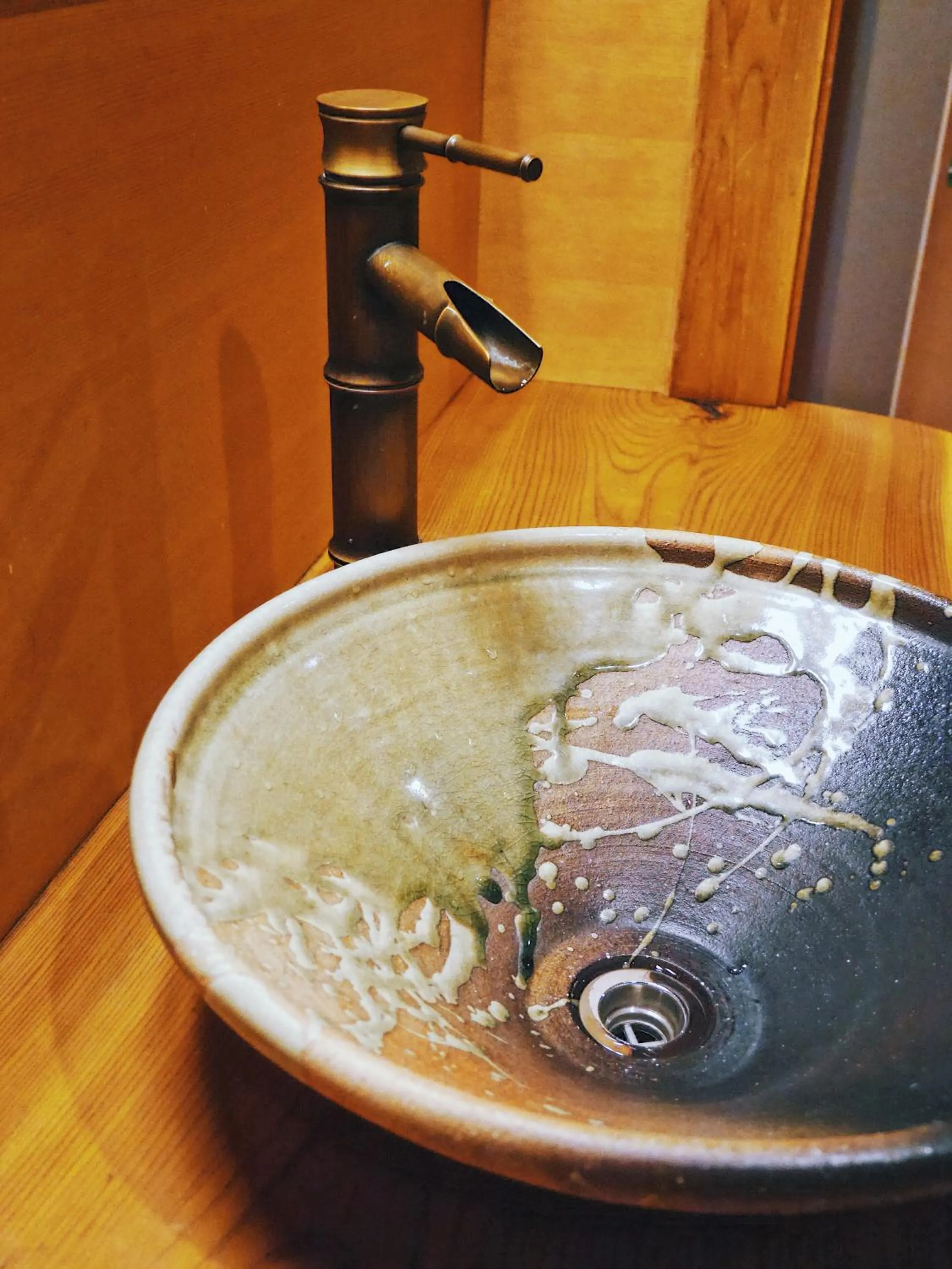 Decorative detail in K's Villa Hida-an