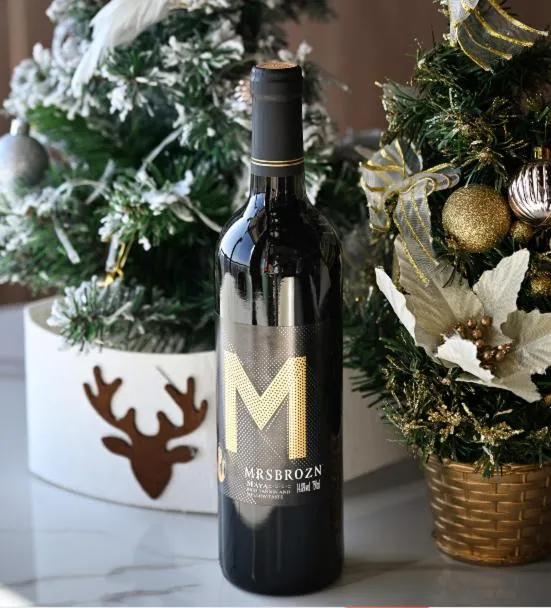 Dalian Zhongshan Square Seaview Meilun Hotel