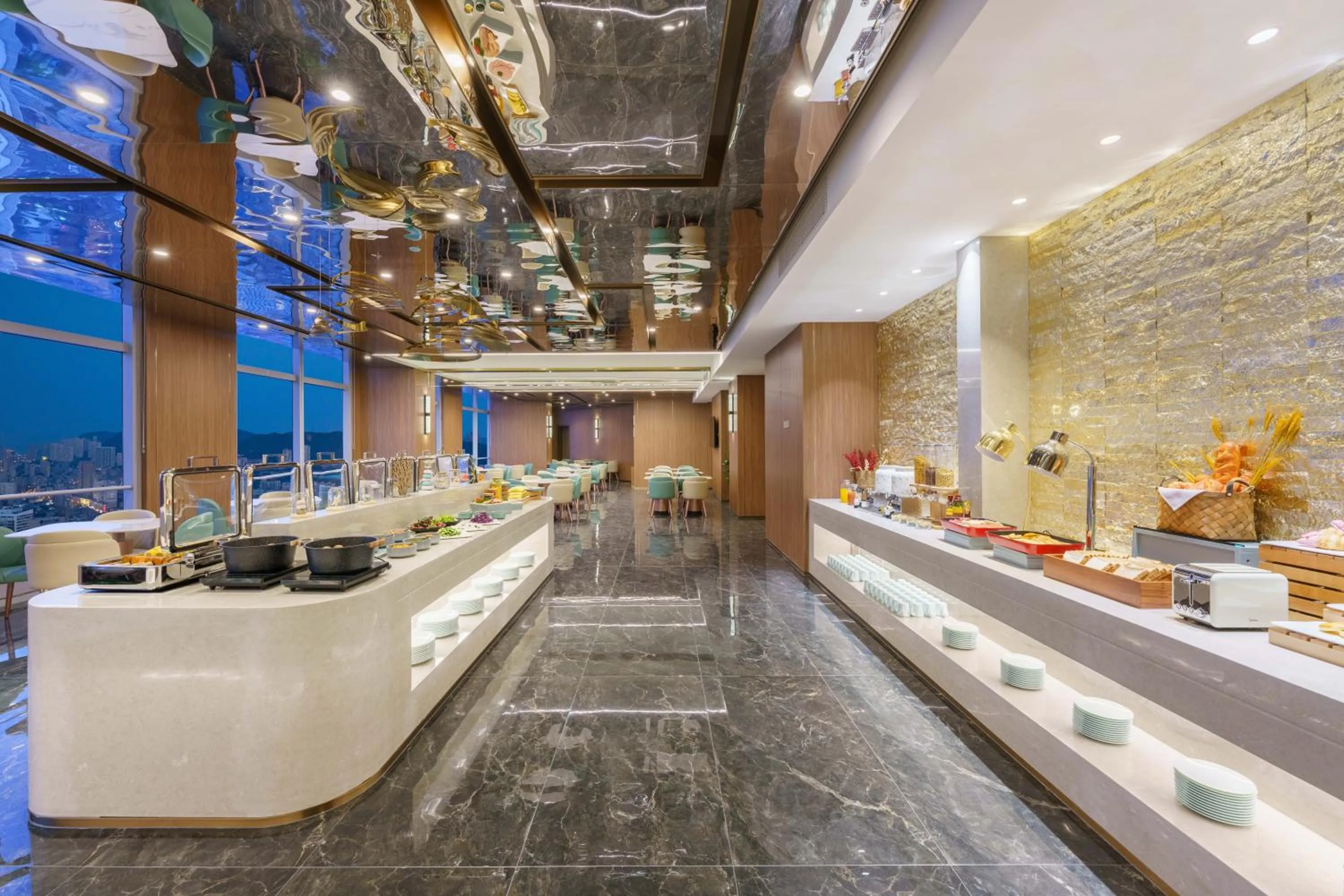 Food and drinks in Dalian Zhongshan Square Seaview Meilun Hotel