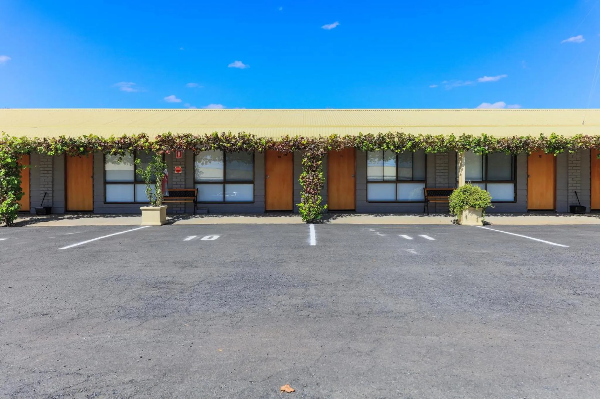Patio in Country Roads Motor Inn Naracoorte