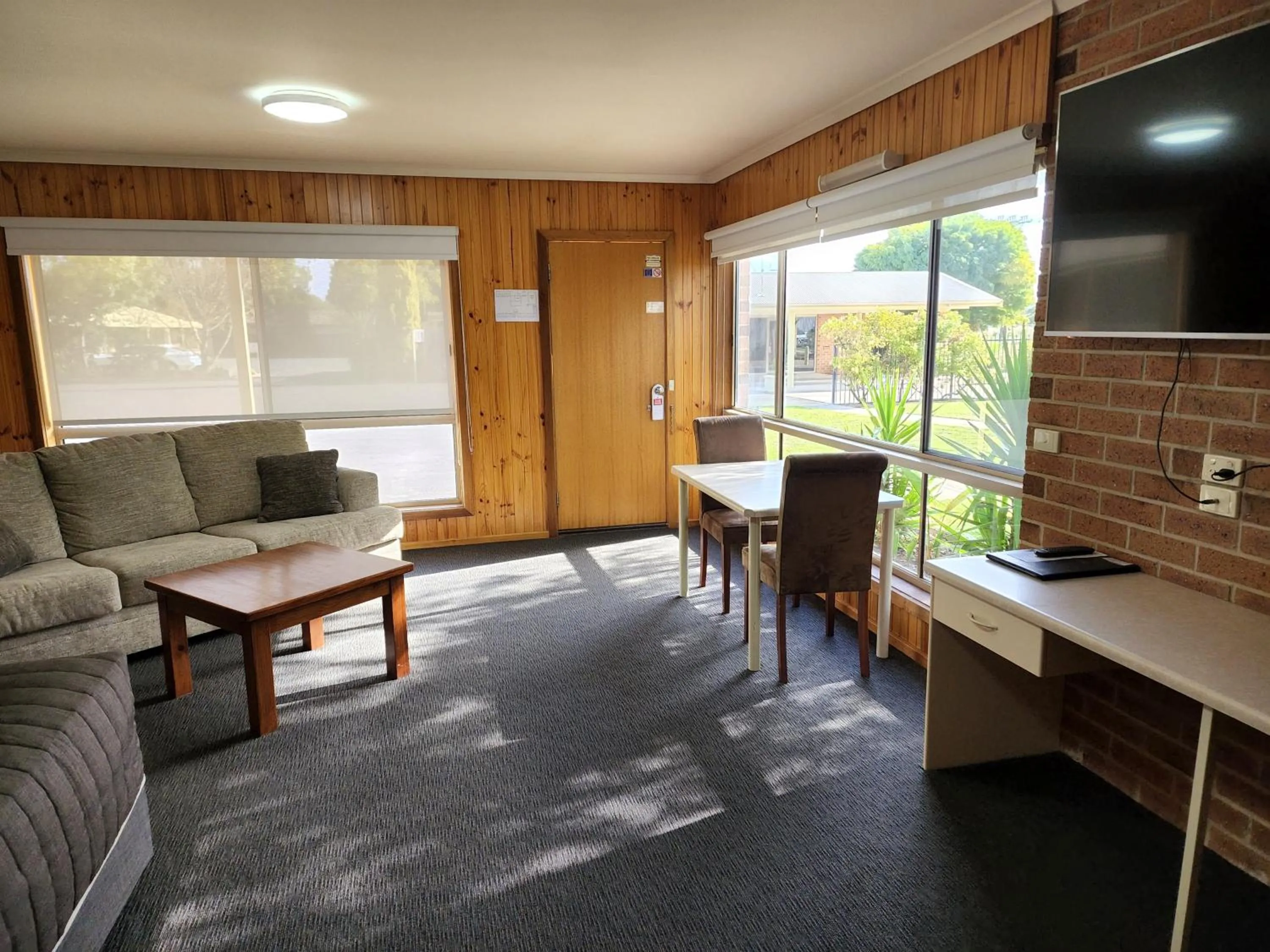 Country Roads Motor Inn Naracoorte