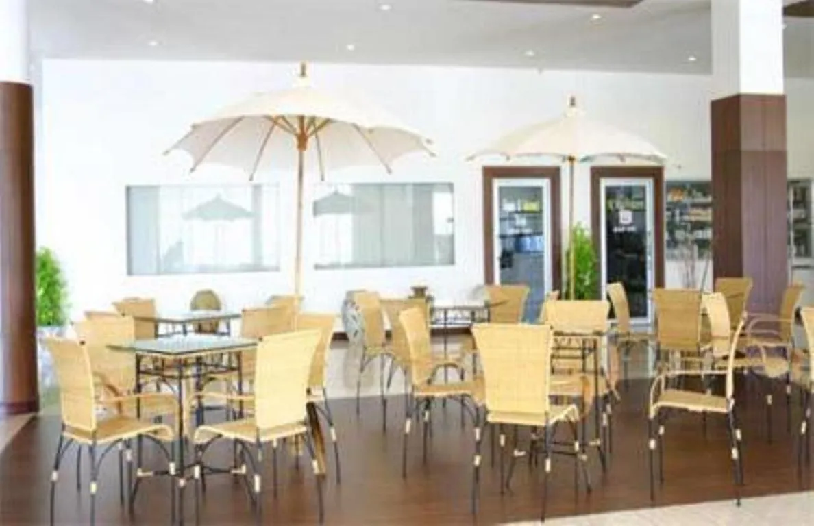 Lounge or bar in KP Hotel Udonthani